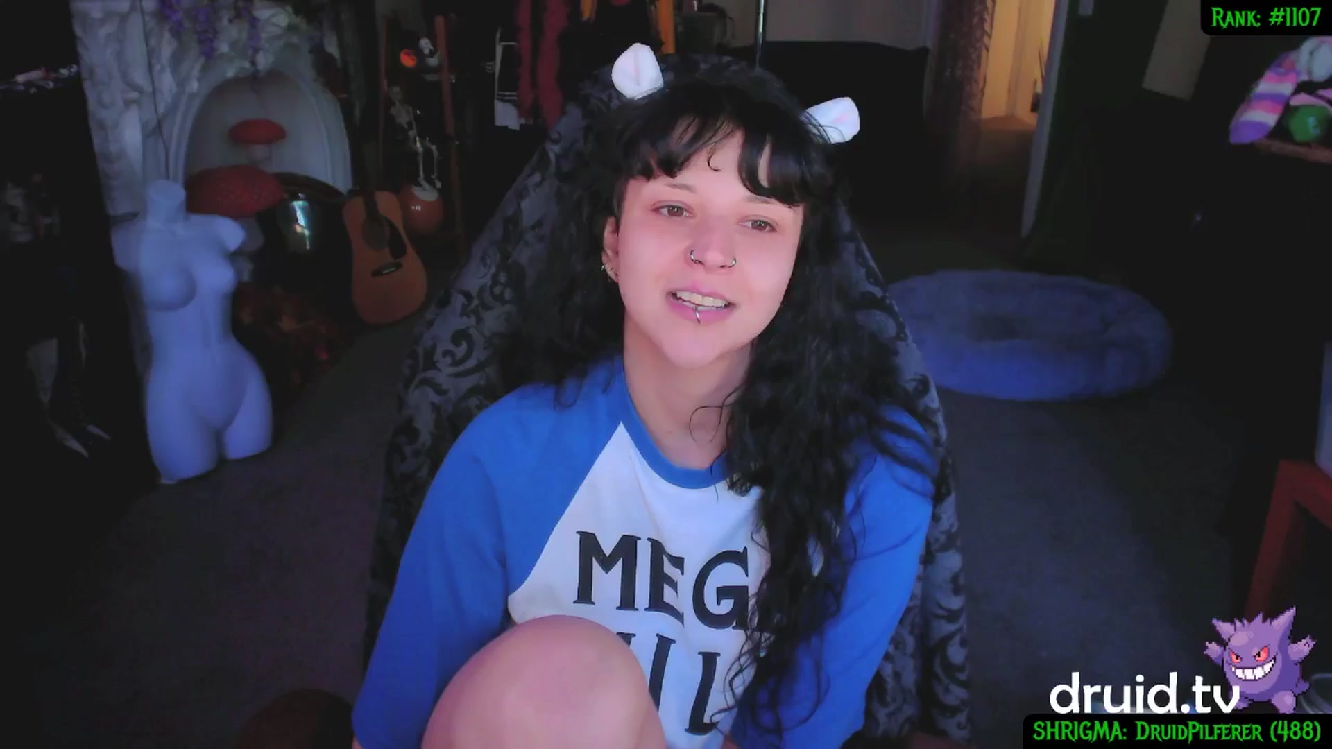 Gallery image thumbnail from druidjpg's myfreecams stream on, 04/16/2025, 19:44 image 17 of 20