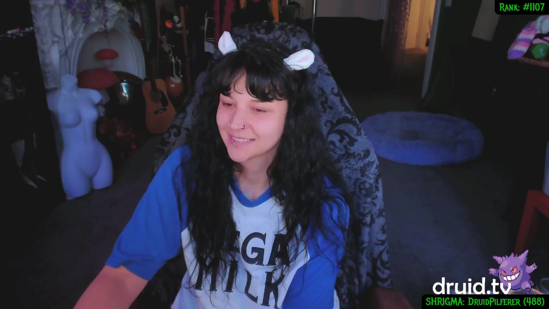 Gallery image thumbnail from druidjpg's myfreecams stream on, 04/16/2025, 19:44 image 16 of 20