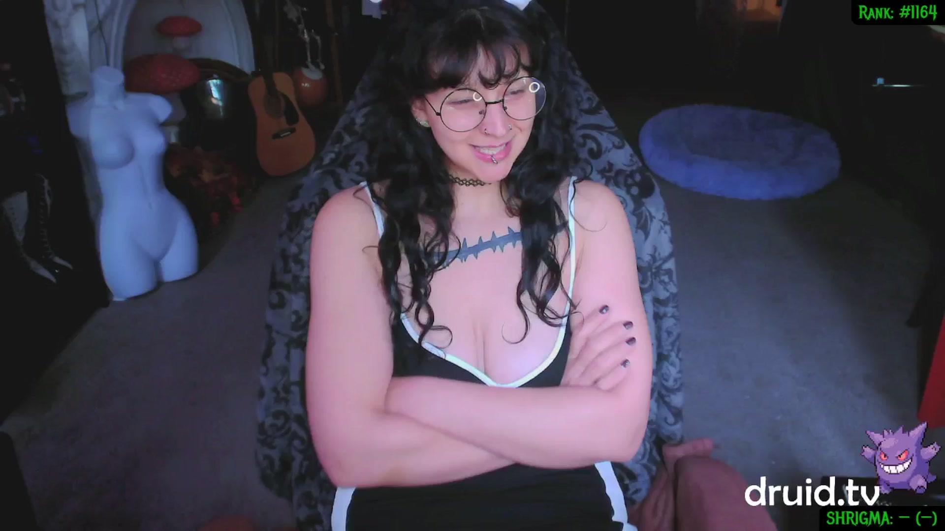 Gallery image thumbnail from druidjpg's myfreecams stream on, 04/21/2025, 19:13 image 4 of 20