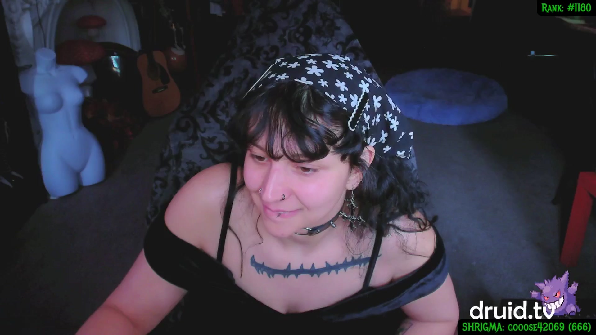 Gallery image thumbnail from druidjpg's myfreecams stream on, 04/22/2025, 18:38 image 6 of 20