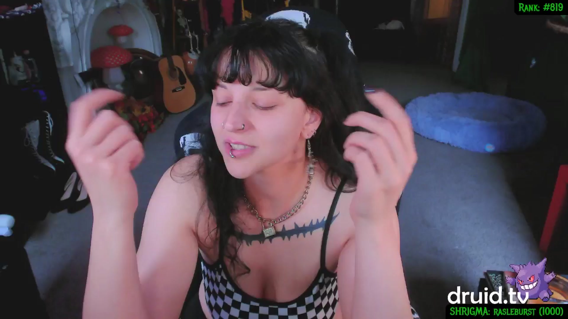 Gallery image thumbnail from druidjpg's myfreecams stream on, 04/30/2025, 19:24 image 14 of 20