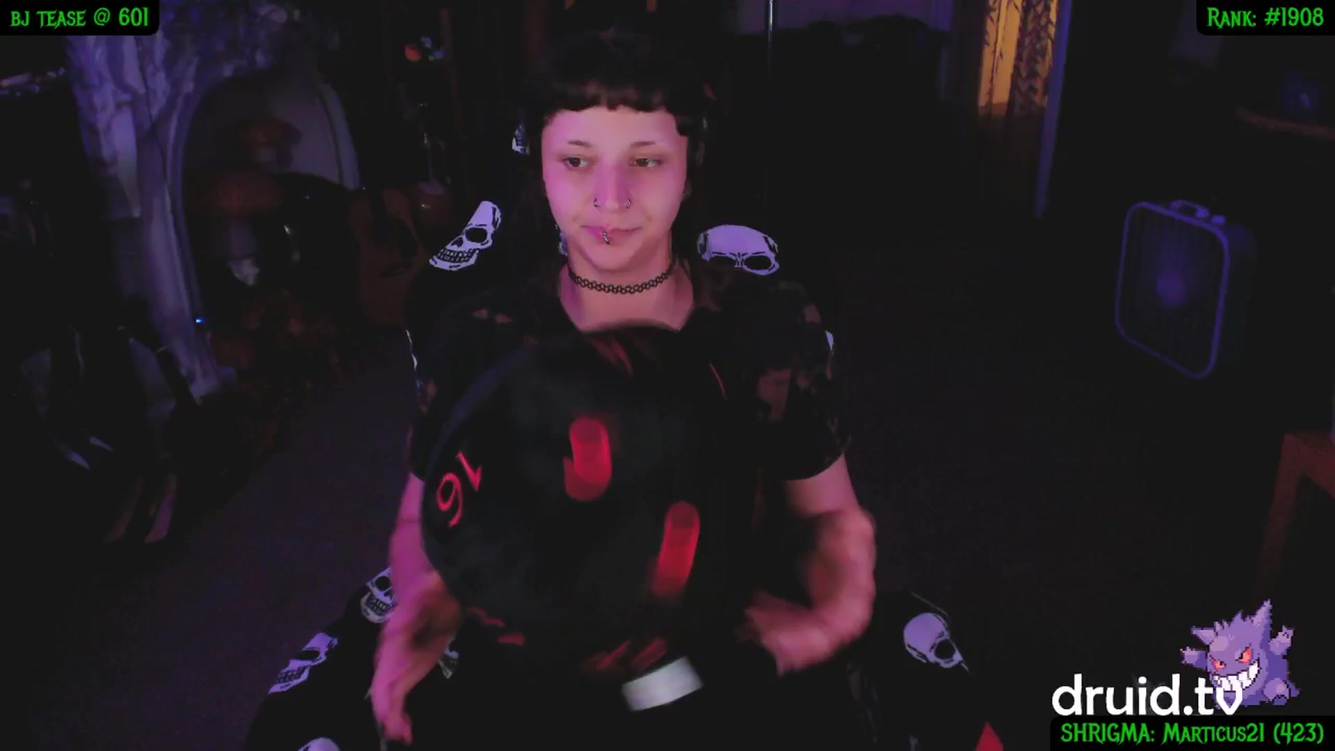 Gallery image thumbnail from druidjpg's myfreecams stream on, 05/31/2025, 04:54 image 1 of 20