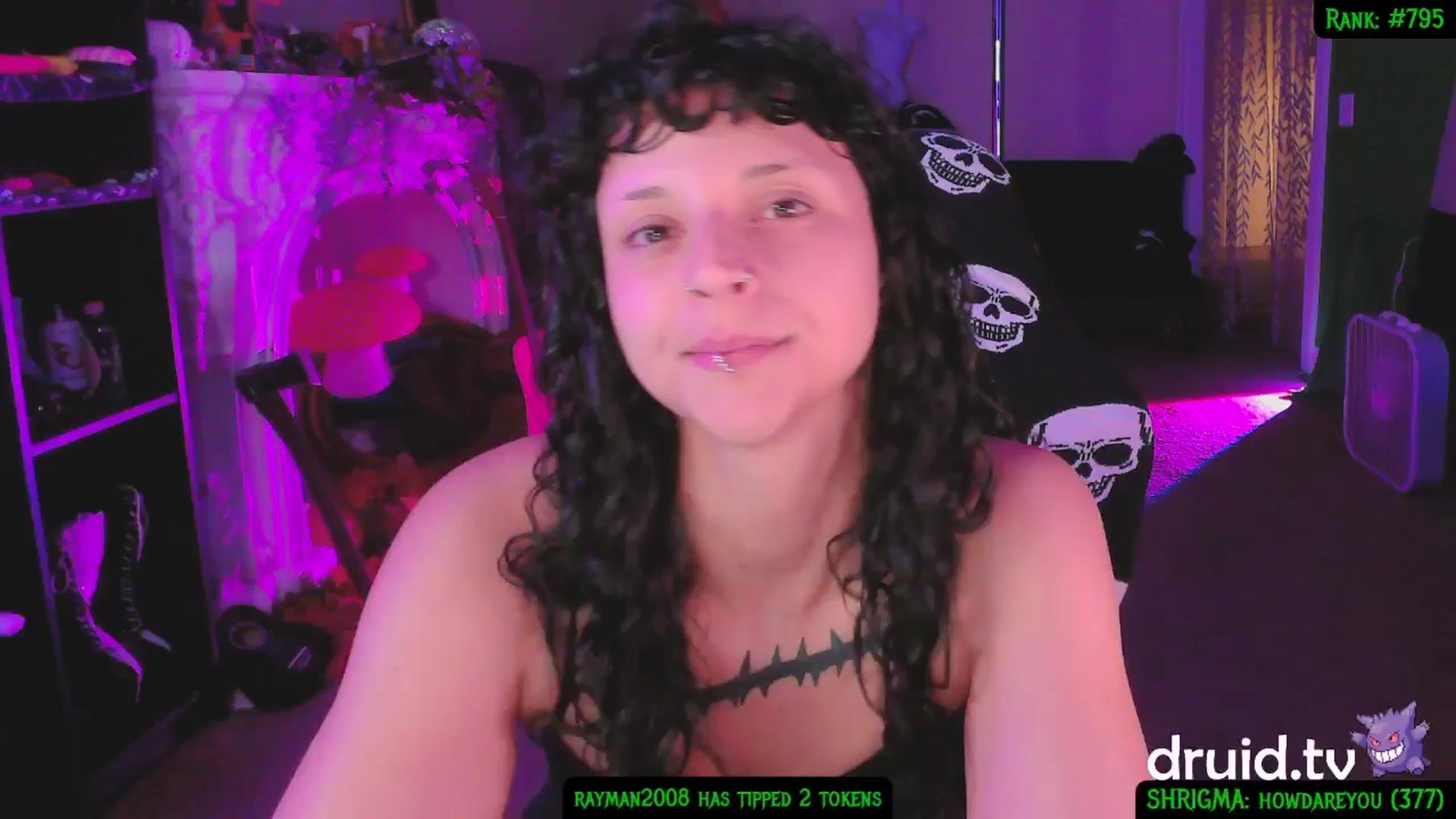 Gallery image thumbnail from druidjpg's myfreecams stream on, 06/26/2025, 05:43 image 16 of 20