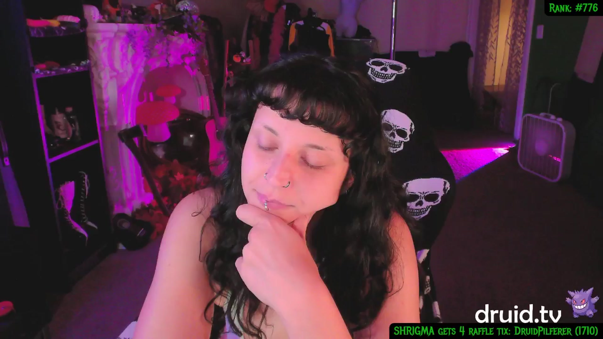 Gallery image thumbnail from druidjpg's myfreecams stream on, 07/07/2025, 10:42 image 4 of 20