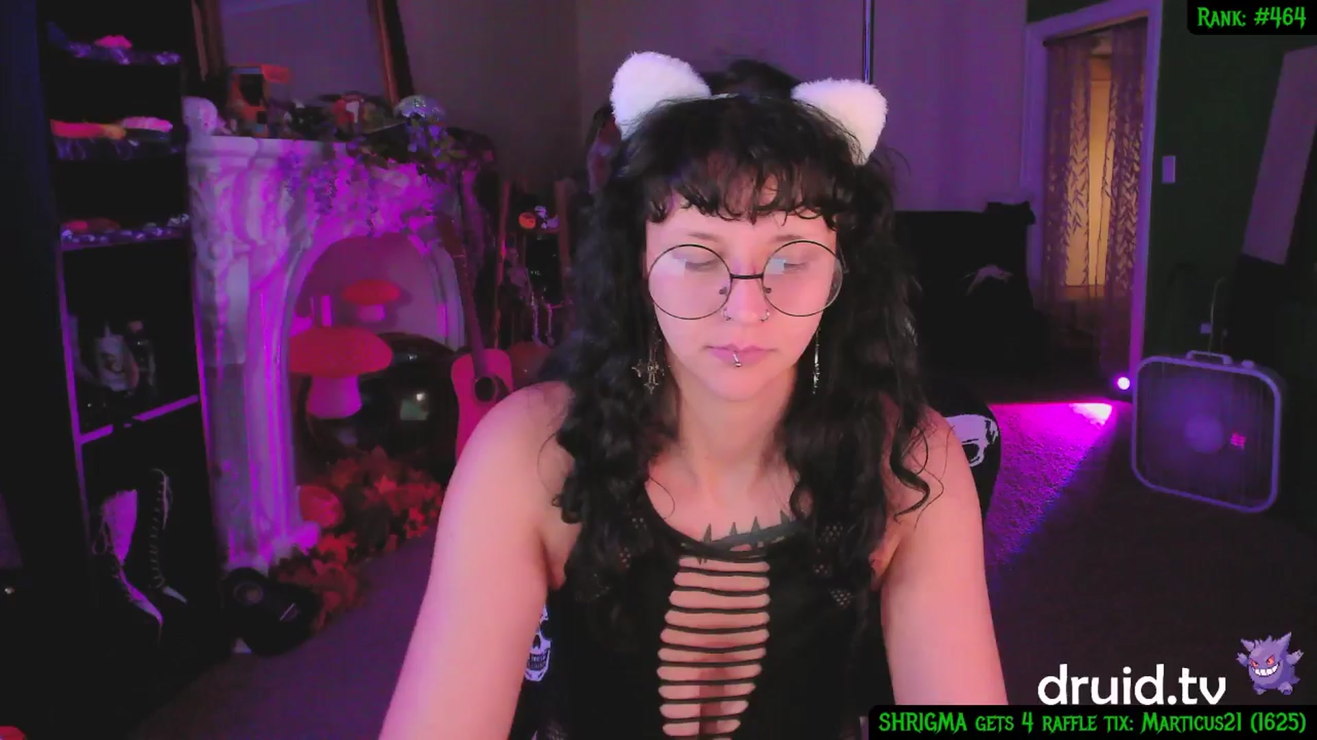 Gallery image thumbnail from druidjpg's myfreecams stream on, 07/13/2025, 10:56 image 1 of 20