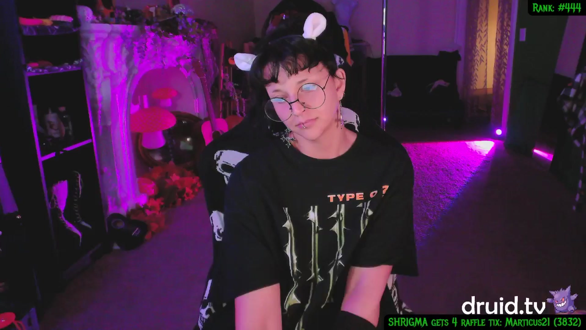 Gallery image thumbnail from druidjpg's myfreecams stream on, 07/15/2025, 11:20 image 13 of 20