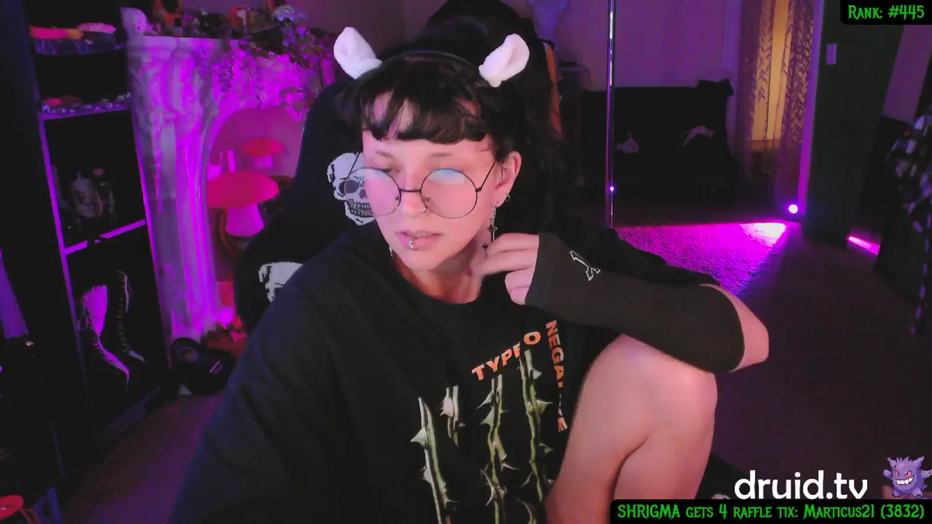 Gallery image thumbnail from druidjpg's myfreecams stream on, 07/15/2025, 11:20 image 8 of 20