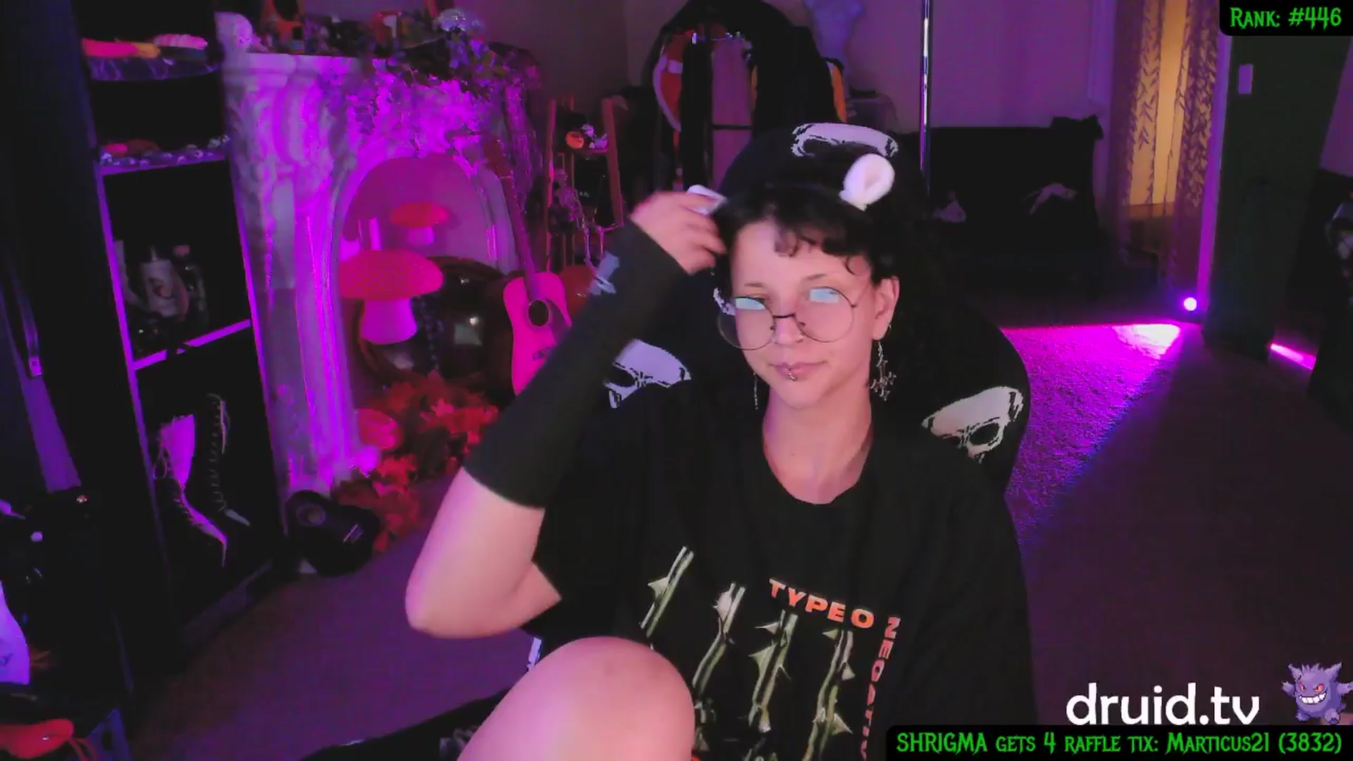 Gallery image thumbnail from druidjpg's myfreecams stream on, 07/15/2025, 11:20 image 16 of 20