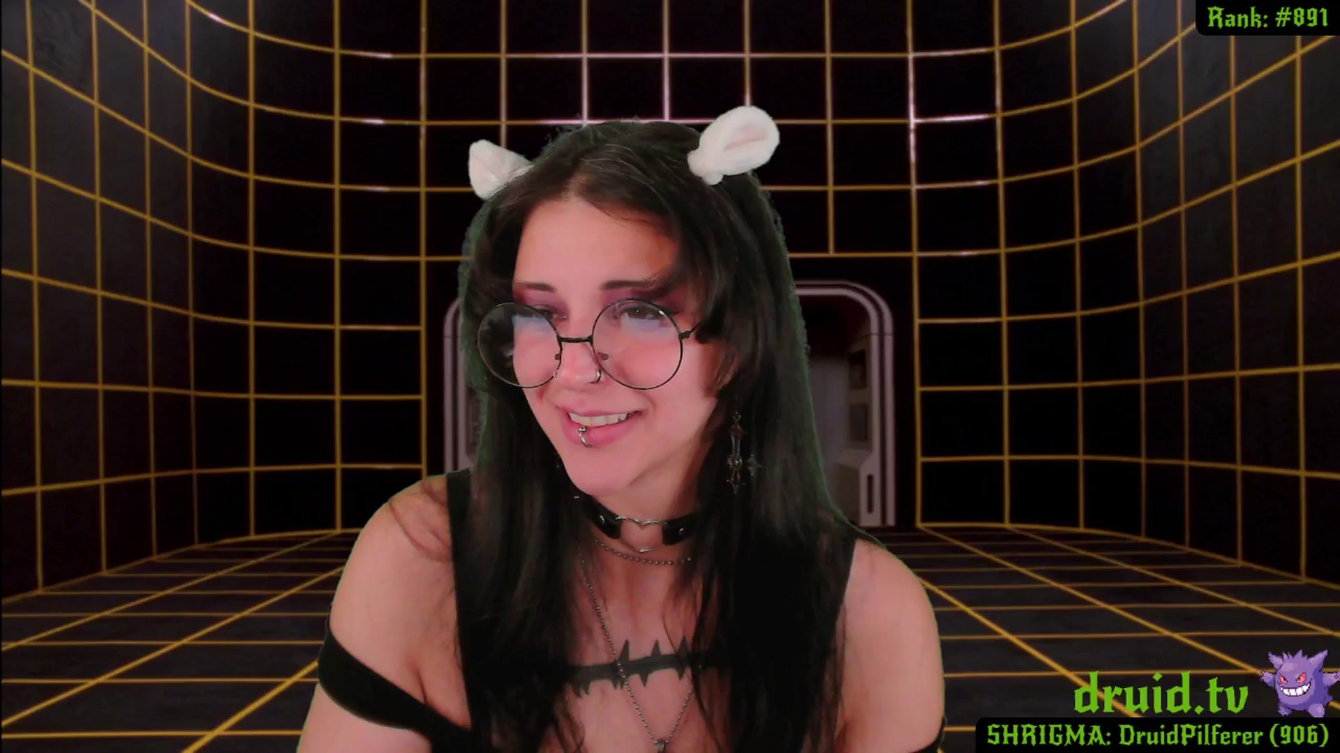 Gallery image thumbnail from druidjpg's myfreecams stream on, 11/18/2025, 08:02 image 4 of 20