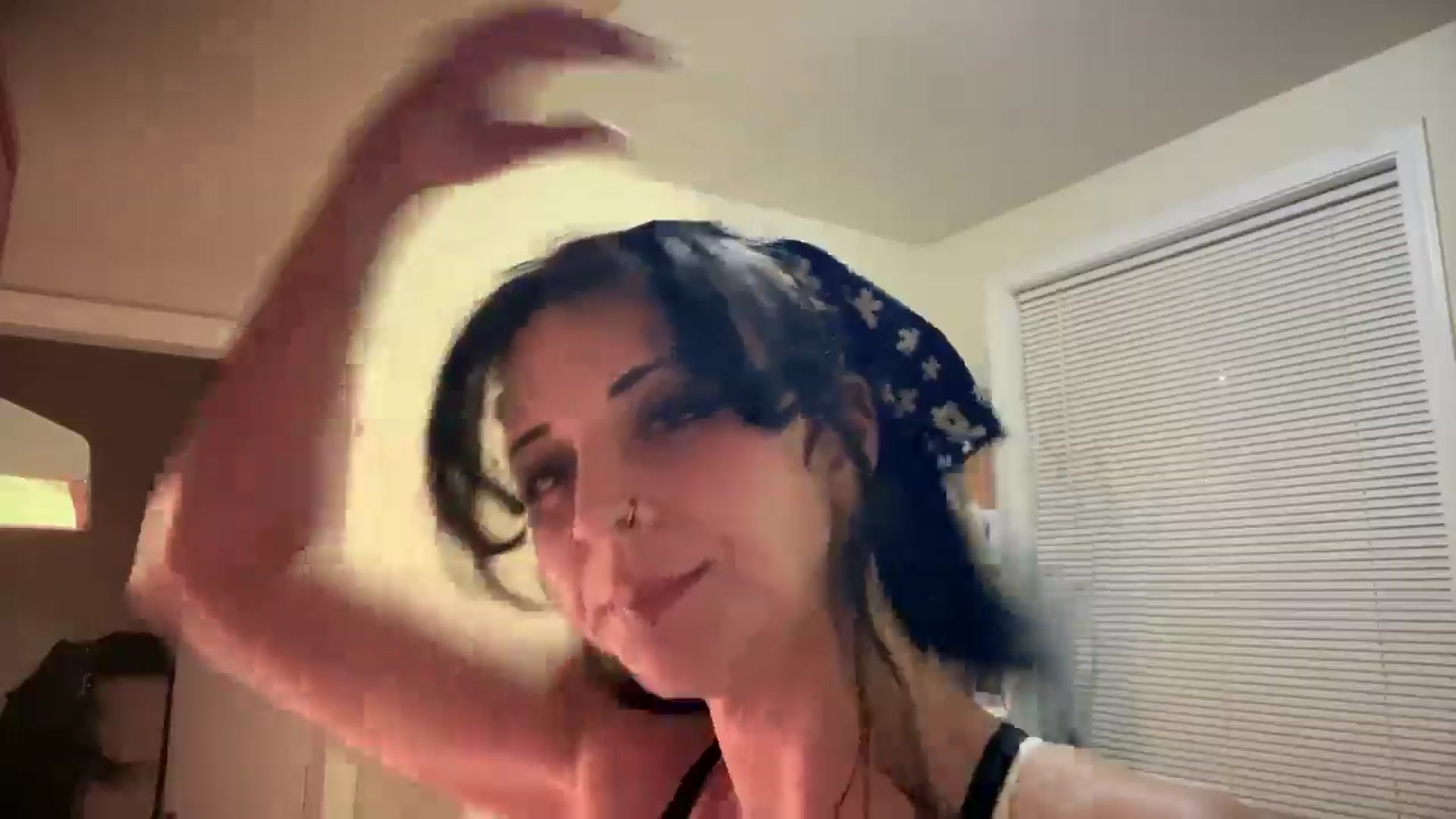 Gallery image thumbnail from druidjpg's myfreecams stream on, 11/28/2025, 05:20 image 20 of 20