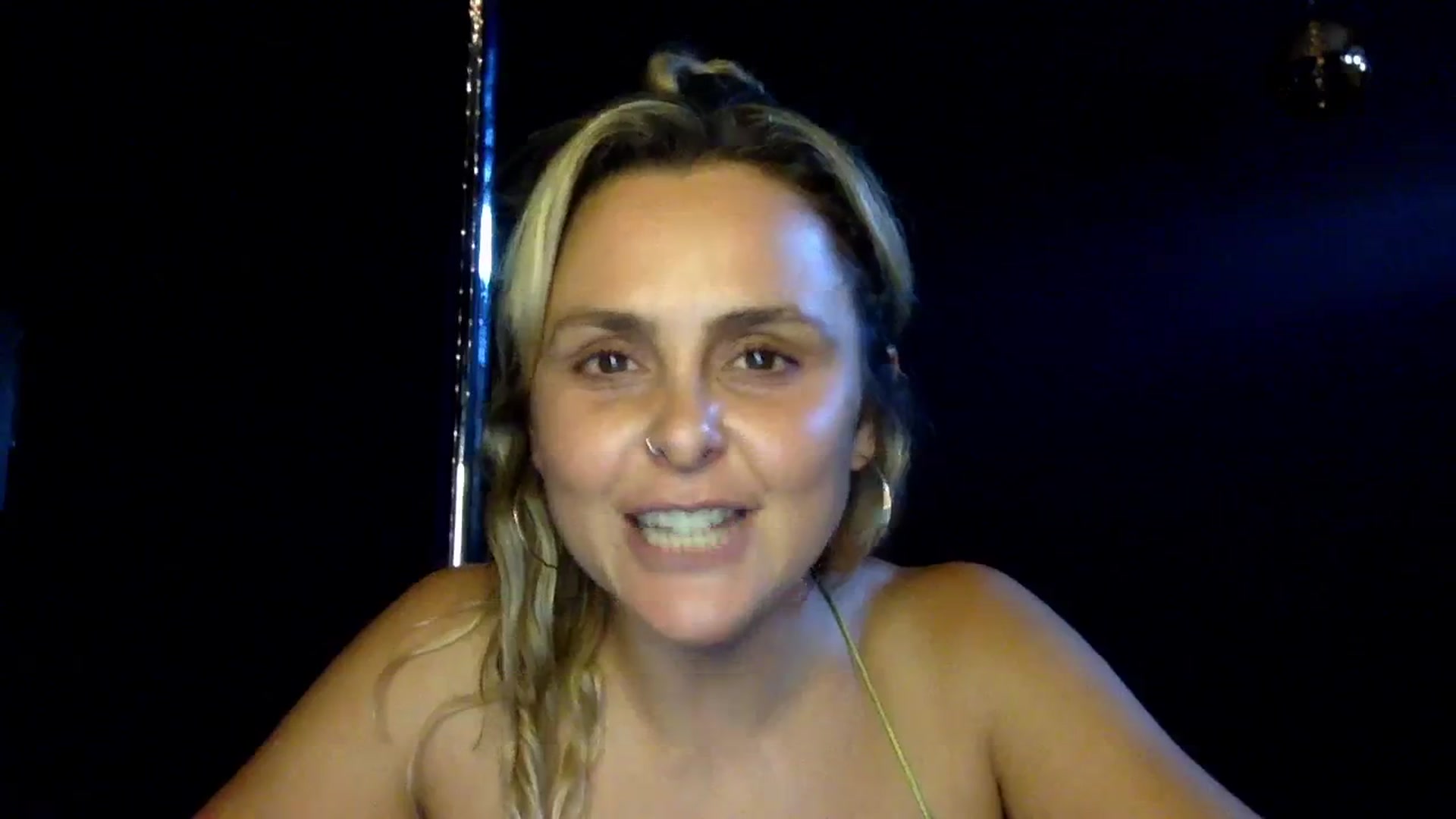 Gallery image thumbnail from dumptruckdaph's myfreecams stream on, 10/04/2024, 24:52 image 17 of 20