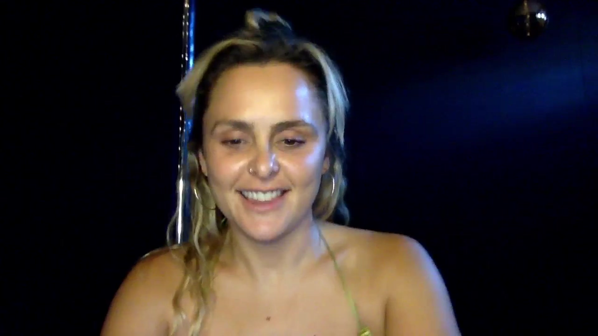 Gallery image thumbnail from dumptruckdaph's myfreecams stream on, 10/04/2024, 24:52 image 7 of 20