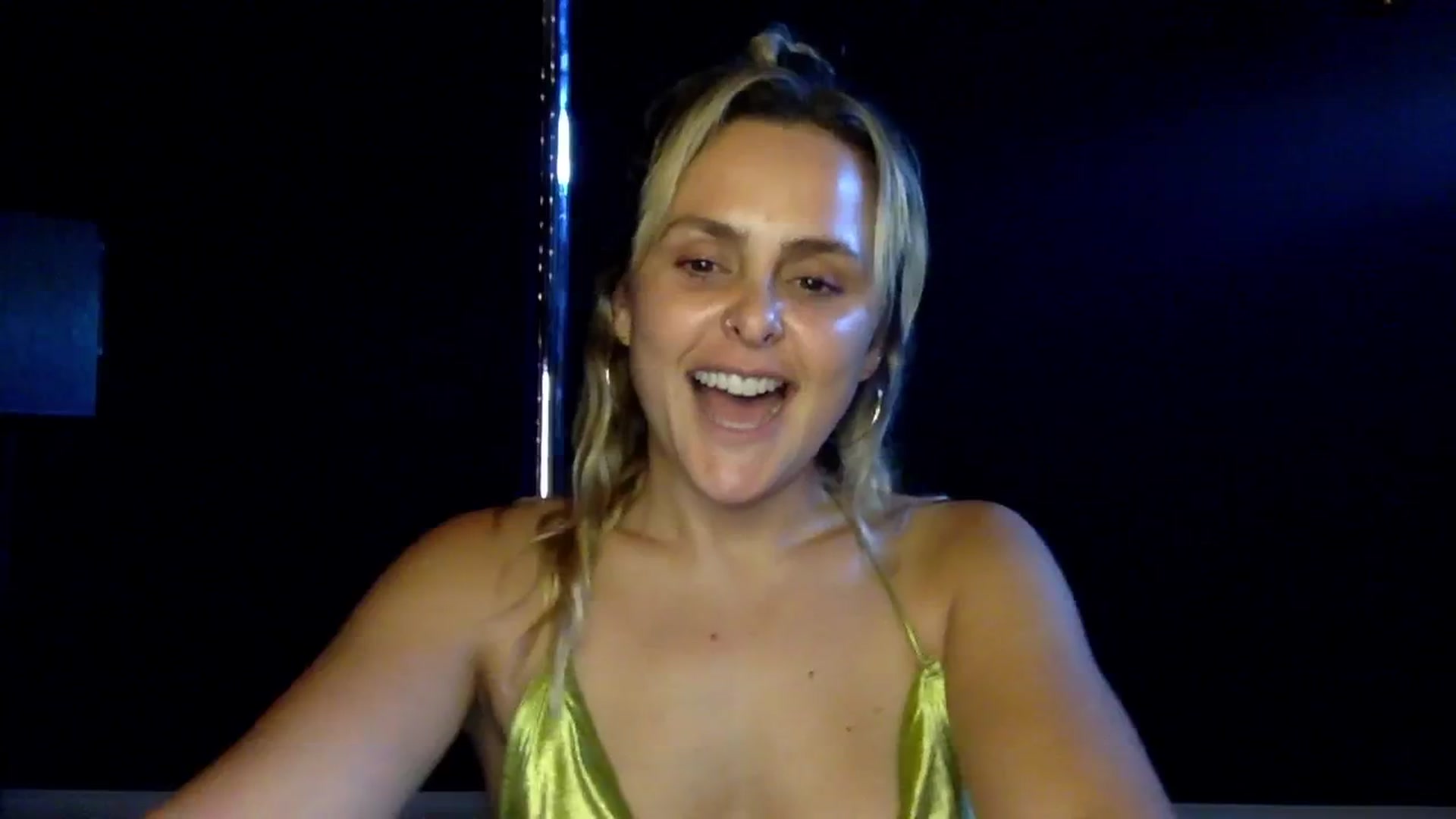 Gallery image thumbnail from dumptruckdaph's myfreecams stream on, 10/04/2024, 24:52 image 3 of 20