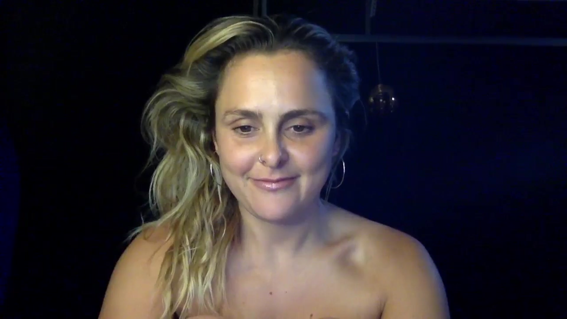 Gallery image thumbnail from dumptruckdaph's myfreecams stream on, 10/16/2024, 23:55 image 13 of 20