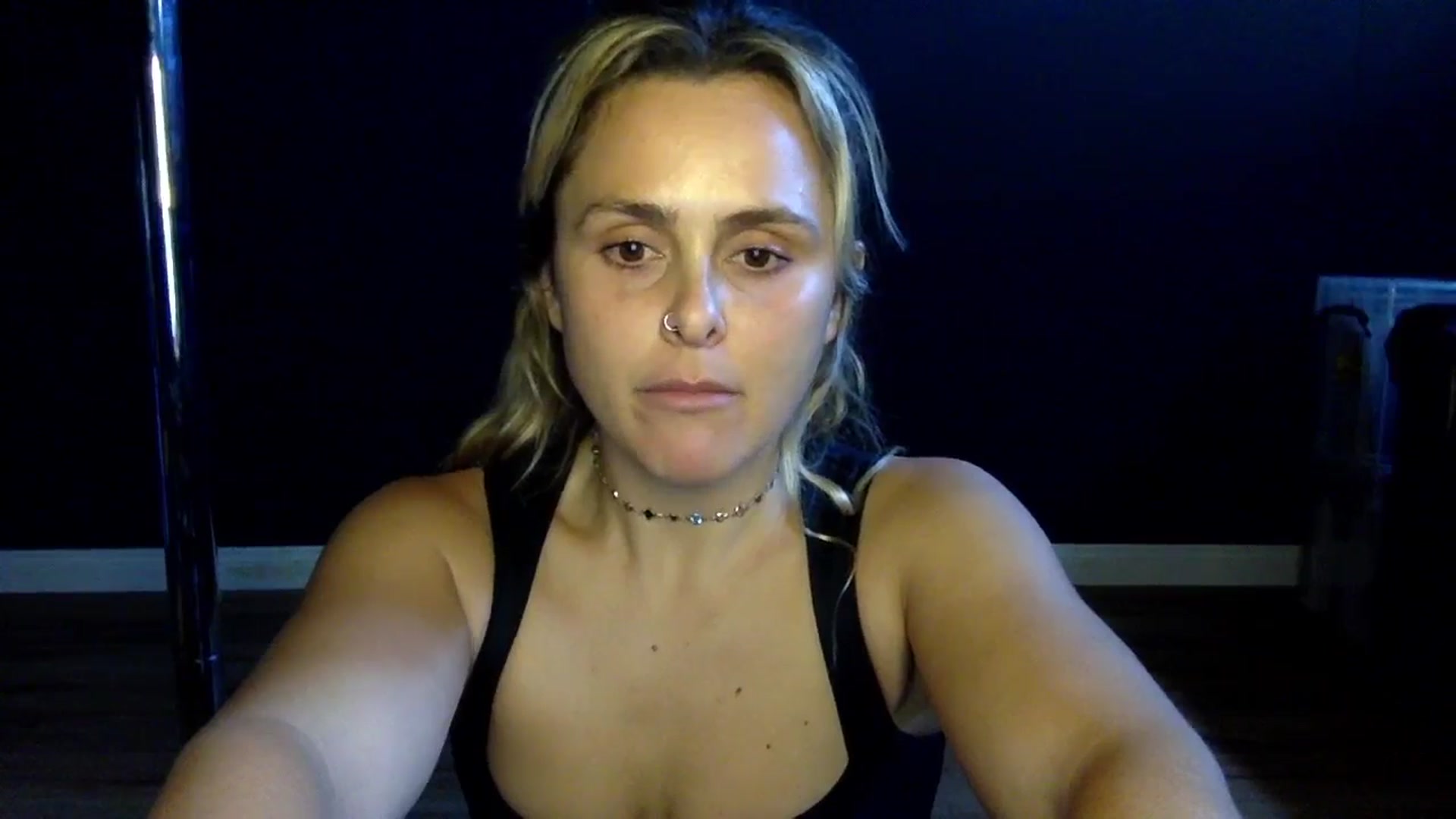 Gallery image thumbnail from dumptruckdaph's myfreecams stream on, 10/23/2024, 21:48 image 19 of 20