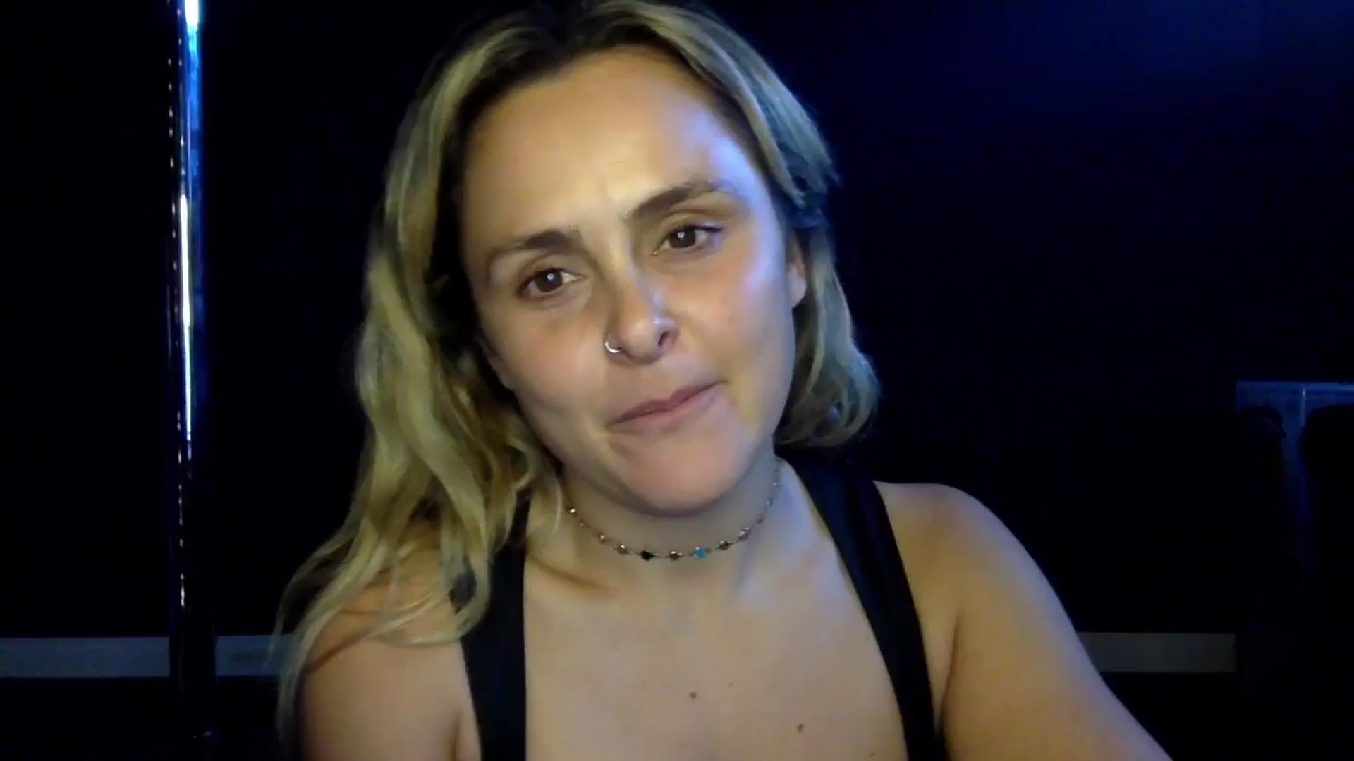 Gallery image thumbnail from dumptruckdaph's myfreecams stream on, 10/23/2024, 22:53 image 3 of 20