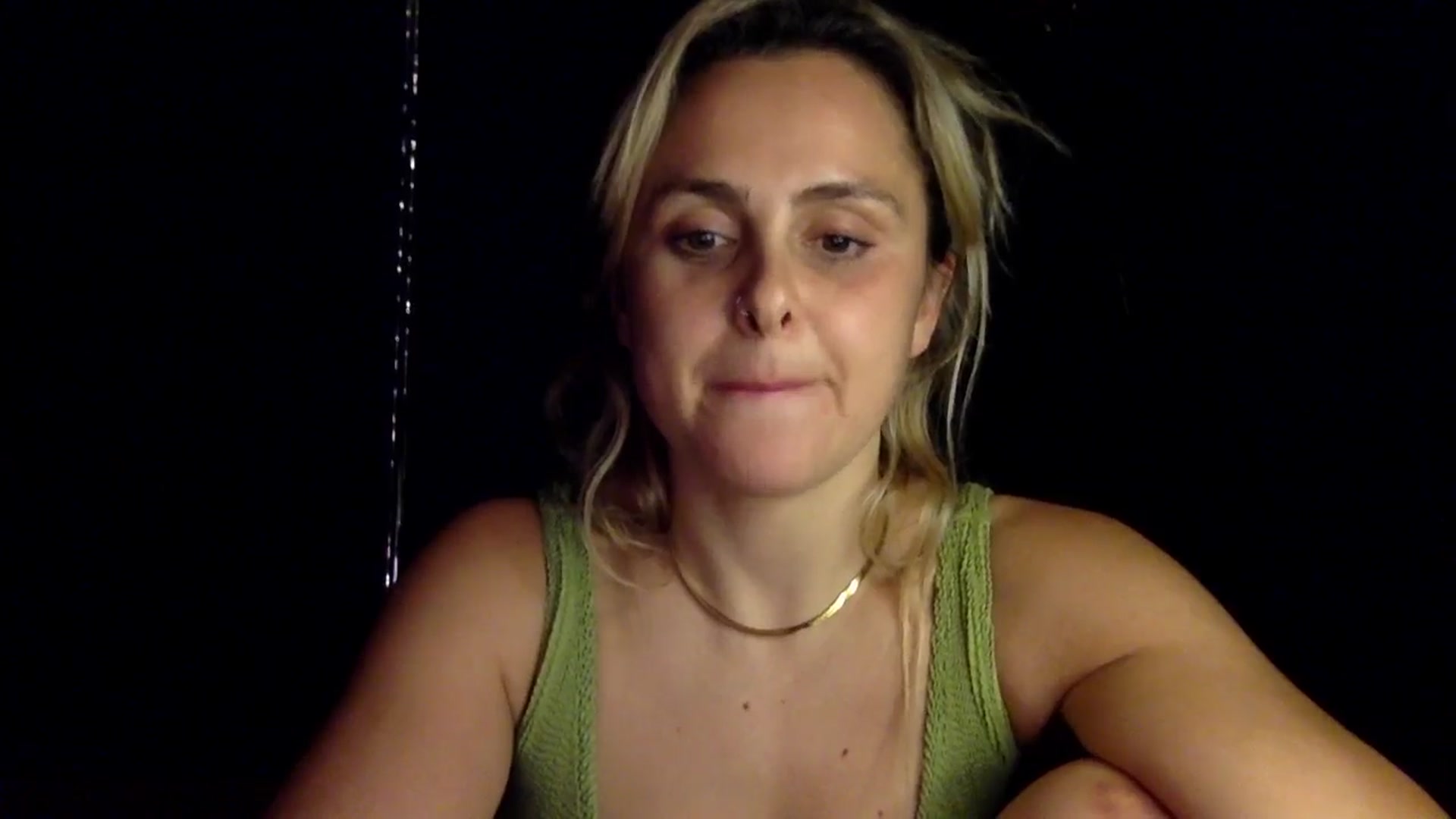Gallery image thumbnail from dumptruckdaph's myfreecams stream on, 11/06/2024, 02:48 image 12 of 20