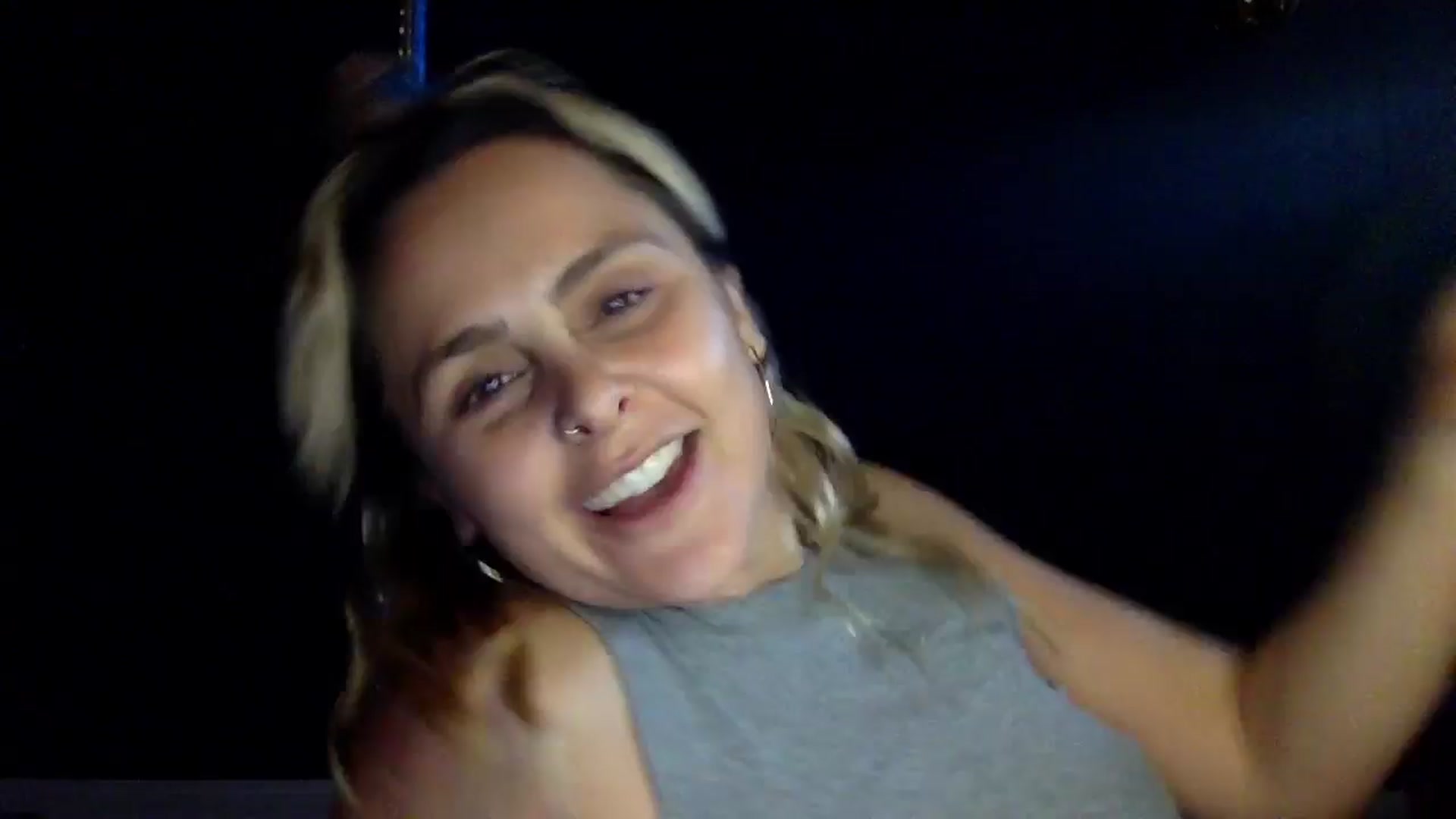 Gallery image thumbnail from dumptruckdaph's myfreecams stream on, 11/07/2024, 23:20 image 12 of 20