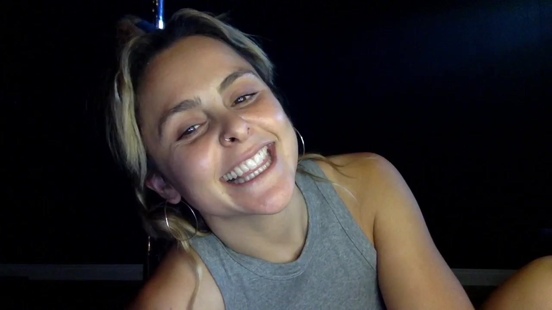Gallery image thumbnail from dumptruckdaph's myfreecams stream on, 11/08/2024, 24:26 image 3 of 20