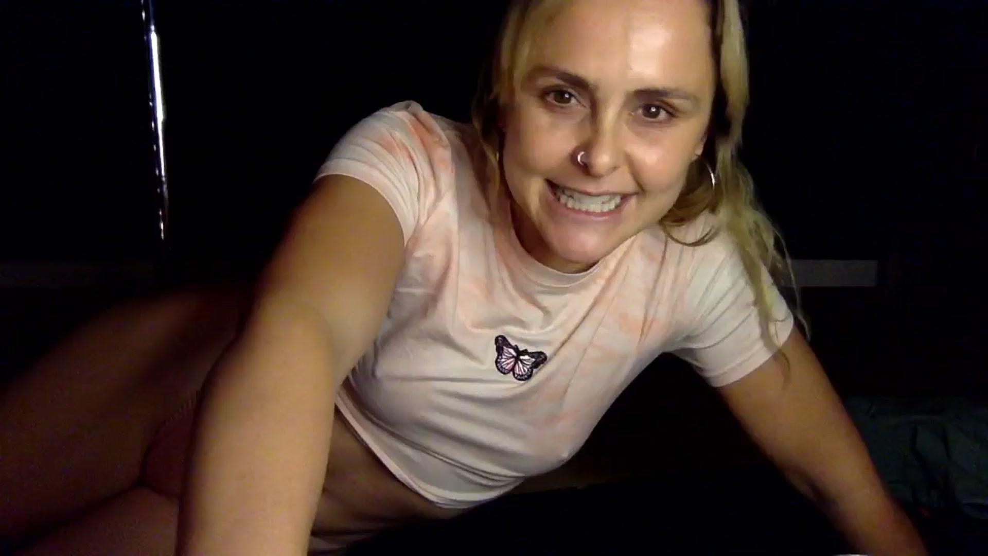 Gallery image thumbnail from dumptruckdaph's myfreecams stream on, 11/12/2024, 02:52 image 18 of 20