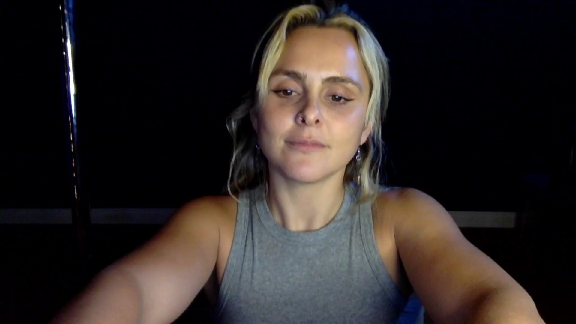 Gallery image thumbnail from dumptruckdaph's myfreecams stream on, 11/21/2024, 01:14 image 1 of 20