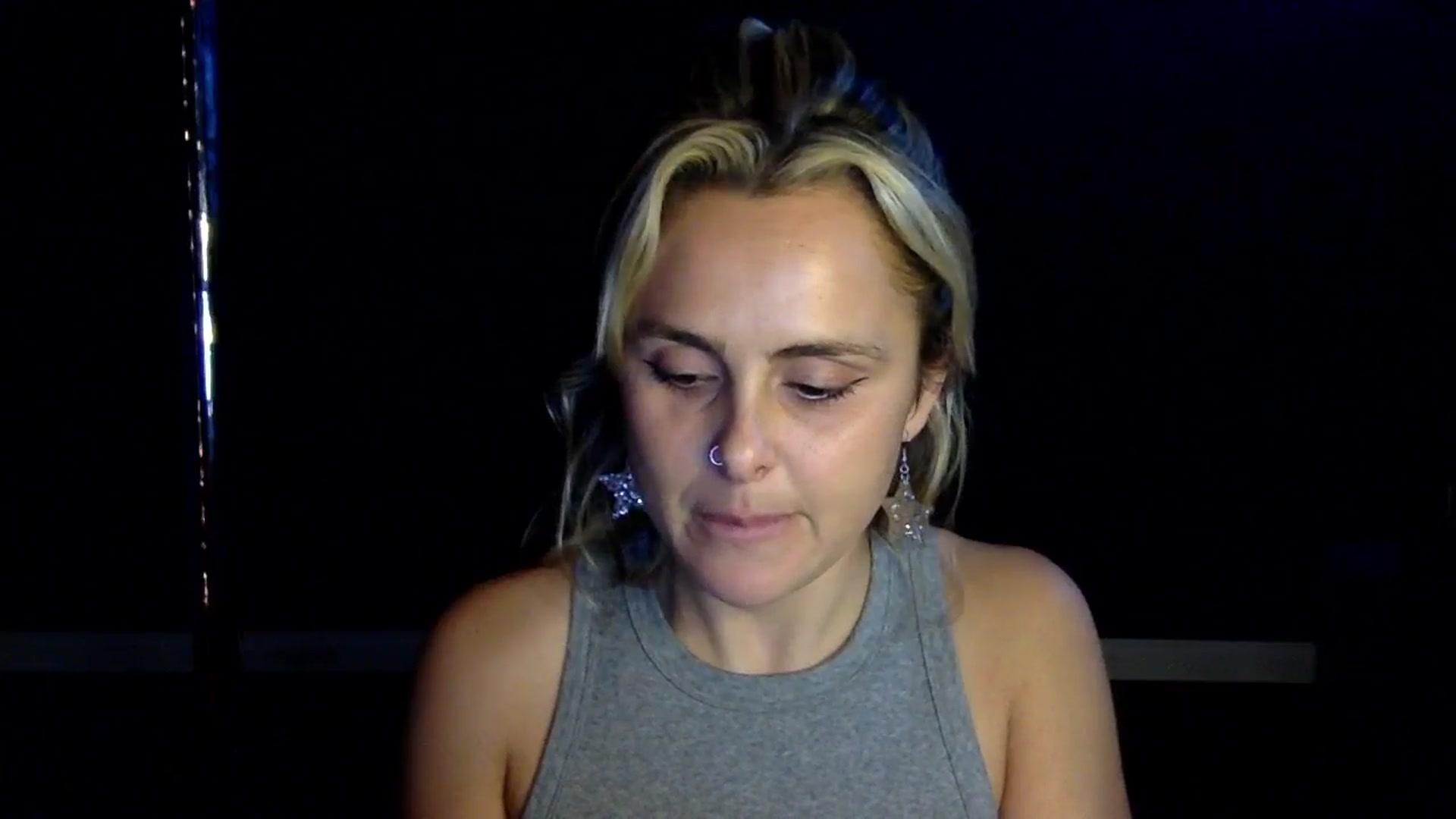 Gallery image thumbnail from dumptruckdaph's myfreecams stream on, 11/21/2024, 01:14 image 2 of 20