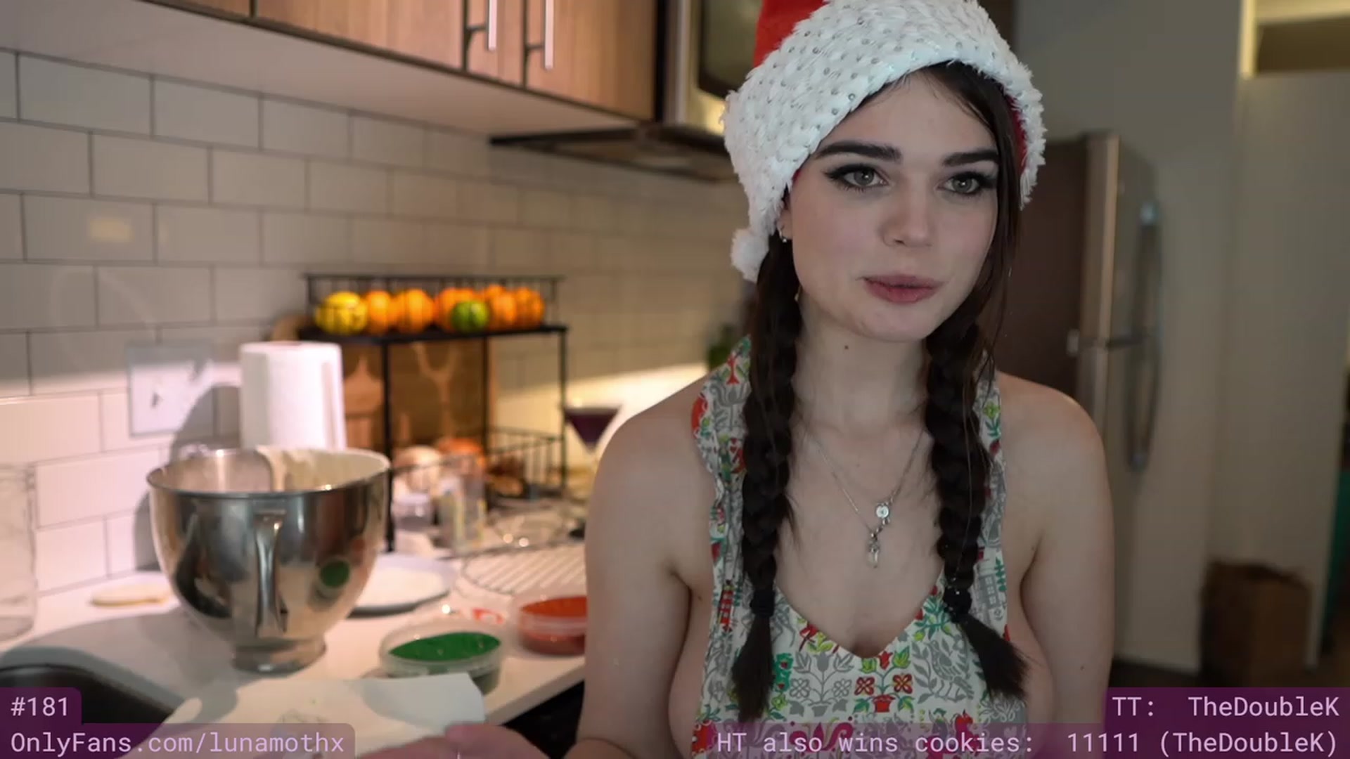 Gallery image thumbnail from eThot's myfreecams stream on, 12/23/2022, 10:28 image 10 of 20