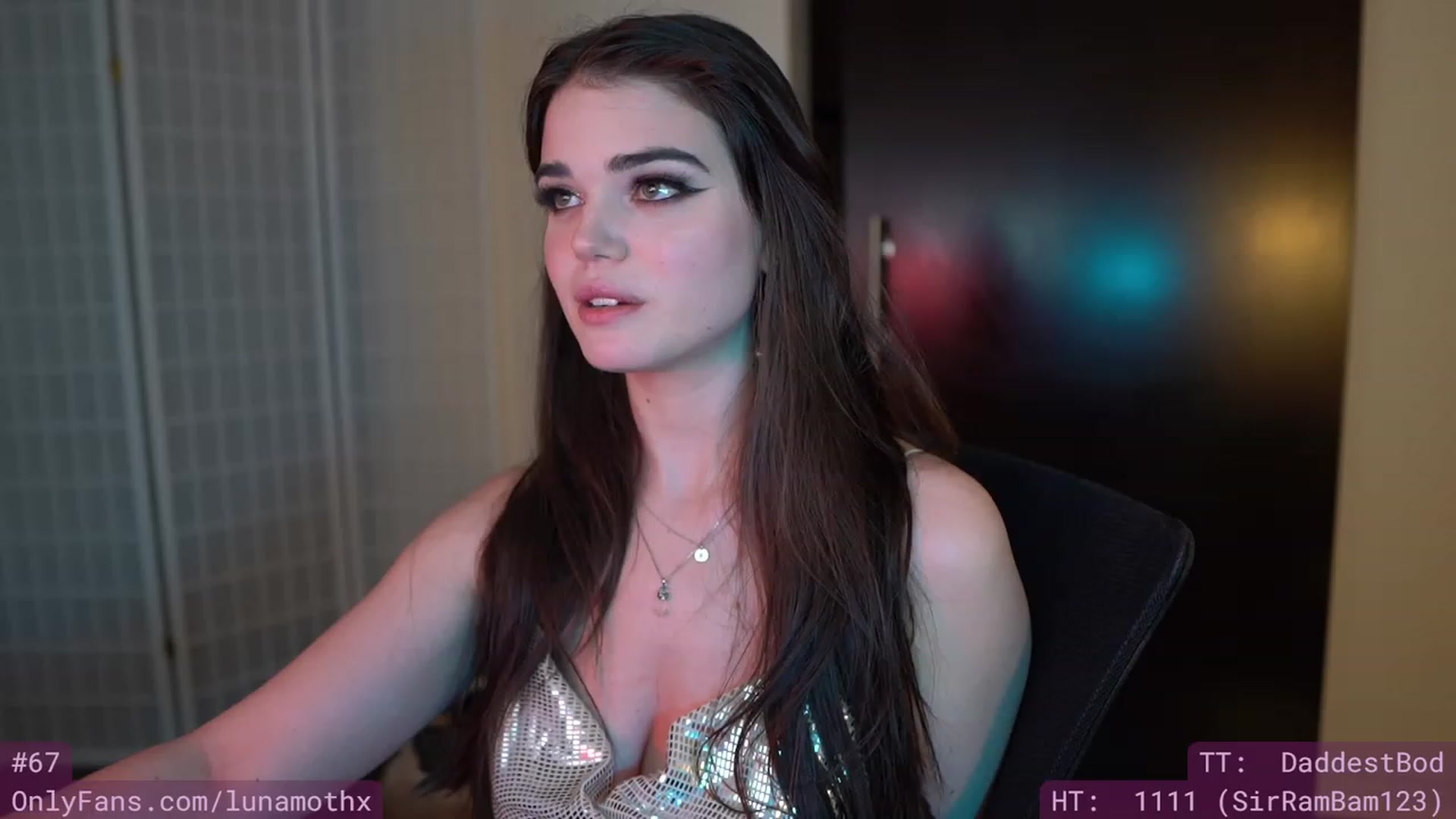 Gallery image thumbnail from eThot's myfreecams stream on, 01/01/2023, 09:05 image 6 of 20