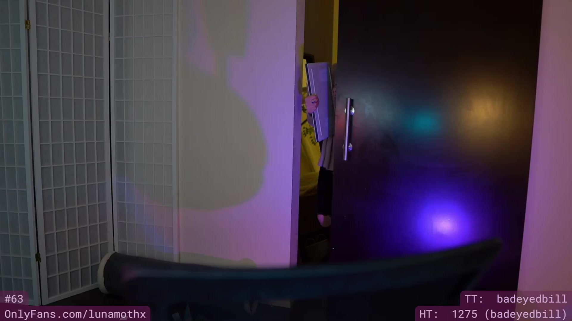 Gallery image thumbnail from eThot's myfreecams stream on, 01/03/2023, 07:43 image 17 of 20