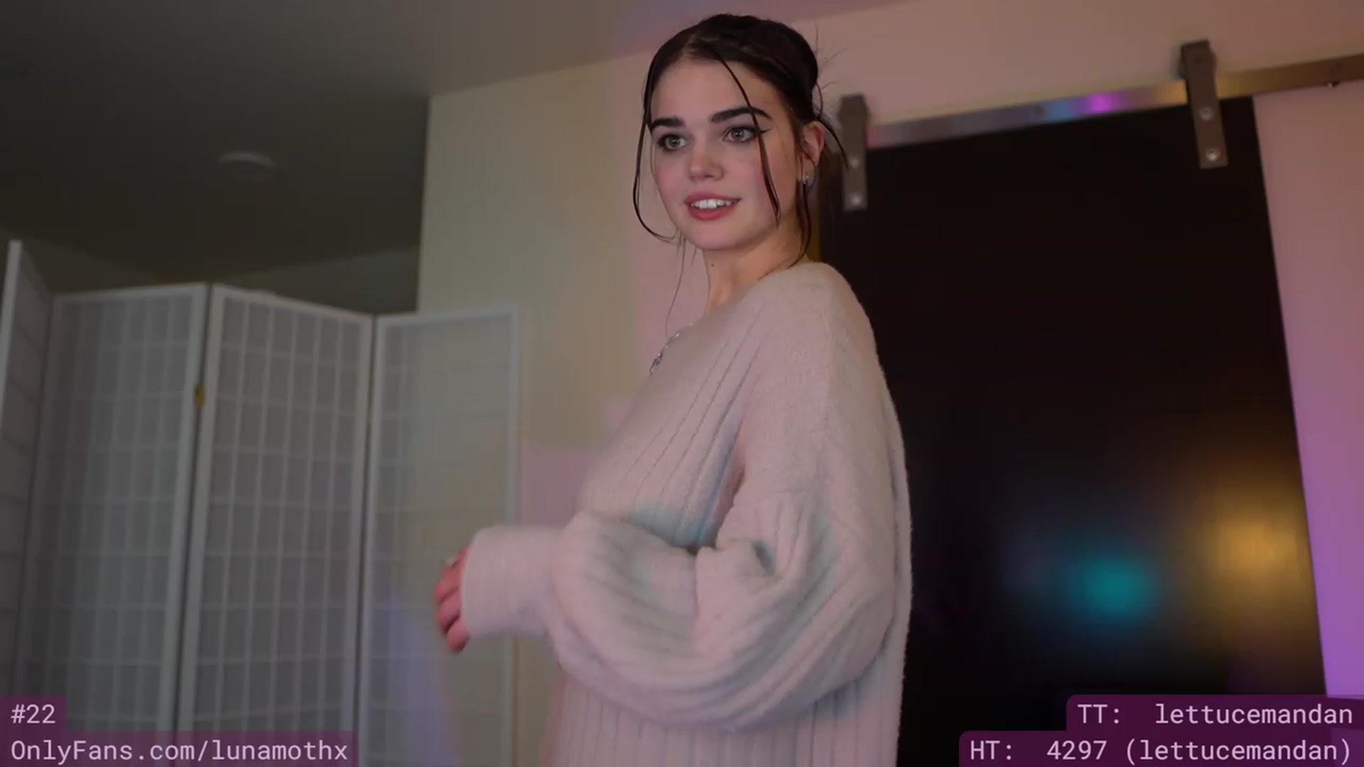 Gallery image thumbnail from eThot's myfreecams stream on, 01/03/2023, 10:50 image 5 of 20