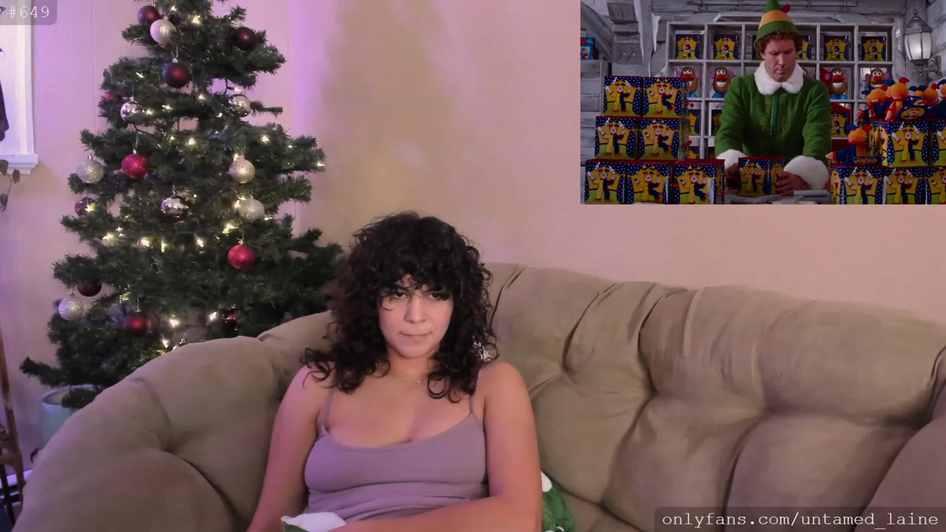 Gallery image thumbnail from e_laine's myfreecams stream on, 12/22/2022, 04:29 image 6 of 20