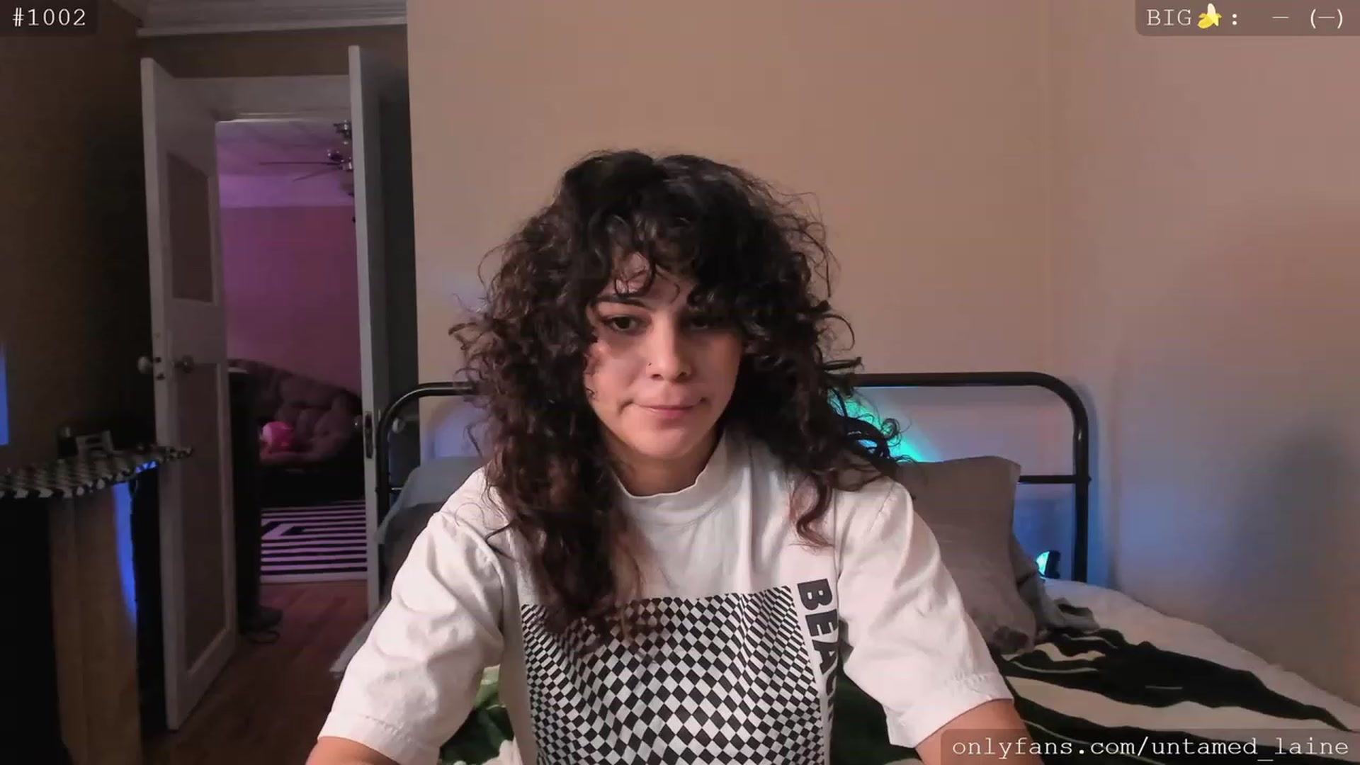 Gallery image thumbnail from e_laine's myfreecams stream on, 01/27/2023, 03:29 image 1 of 20