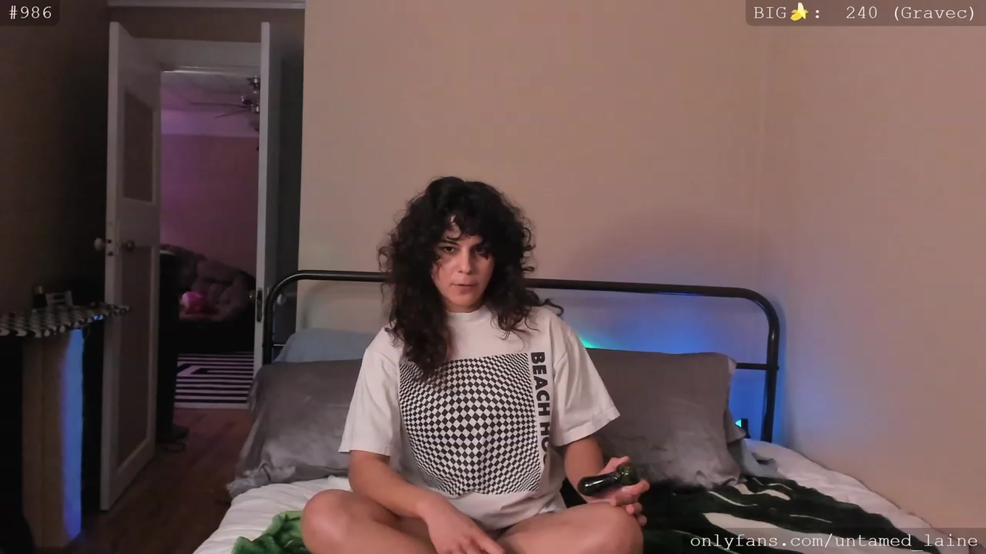 Gallery image thumbnail from e_laine's myfreecams stream on, 01/27/2023, 03:29 image 11 of 20