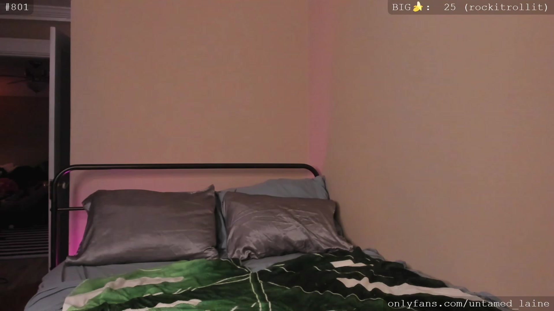 Gallery image thumbnail from e_laine's myfreecams stream on, 02/14/2023, 03:58 image 3 of 20
