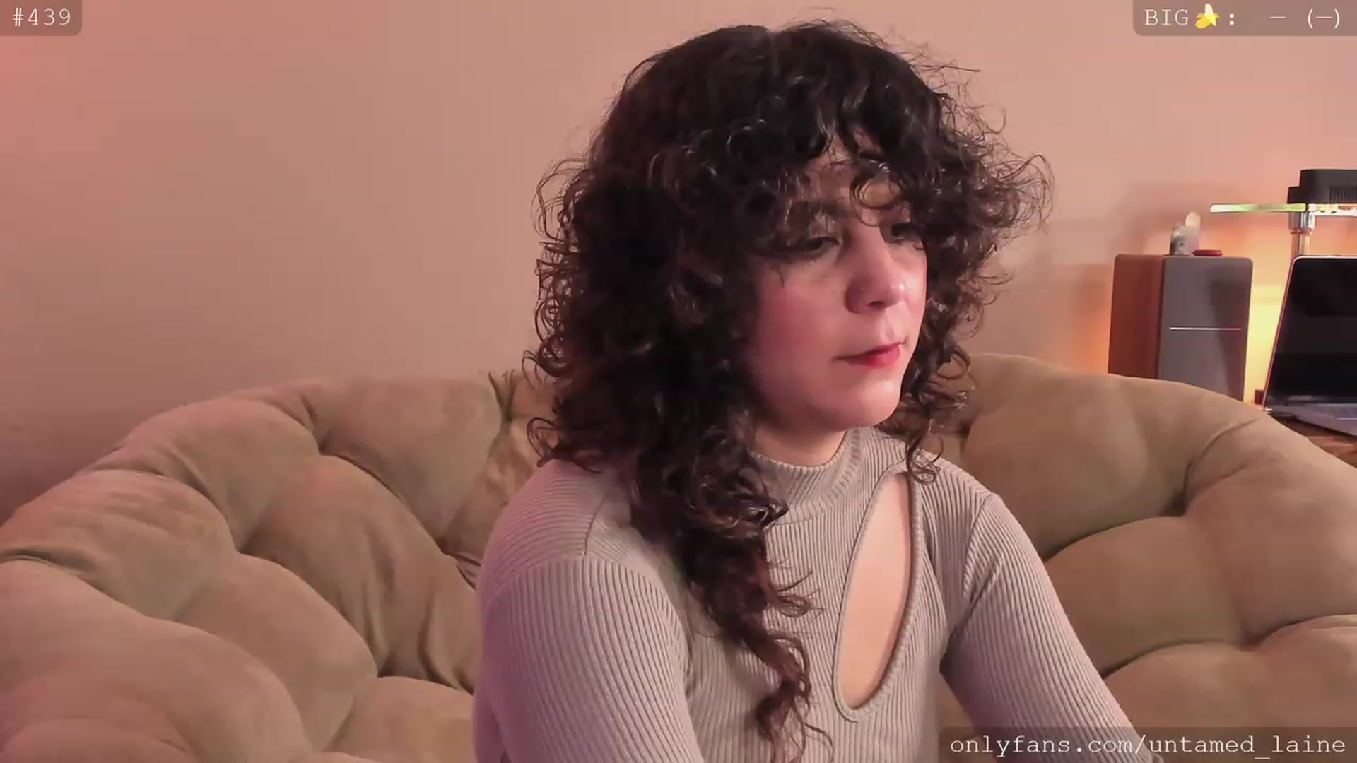 Gallery image thumbnail from e_laine's myfreecams stream on, 02/24/2023, 03:43 image 1 of 20