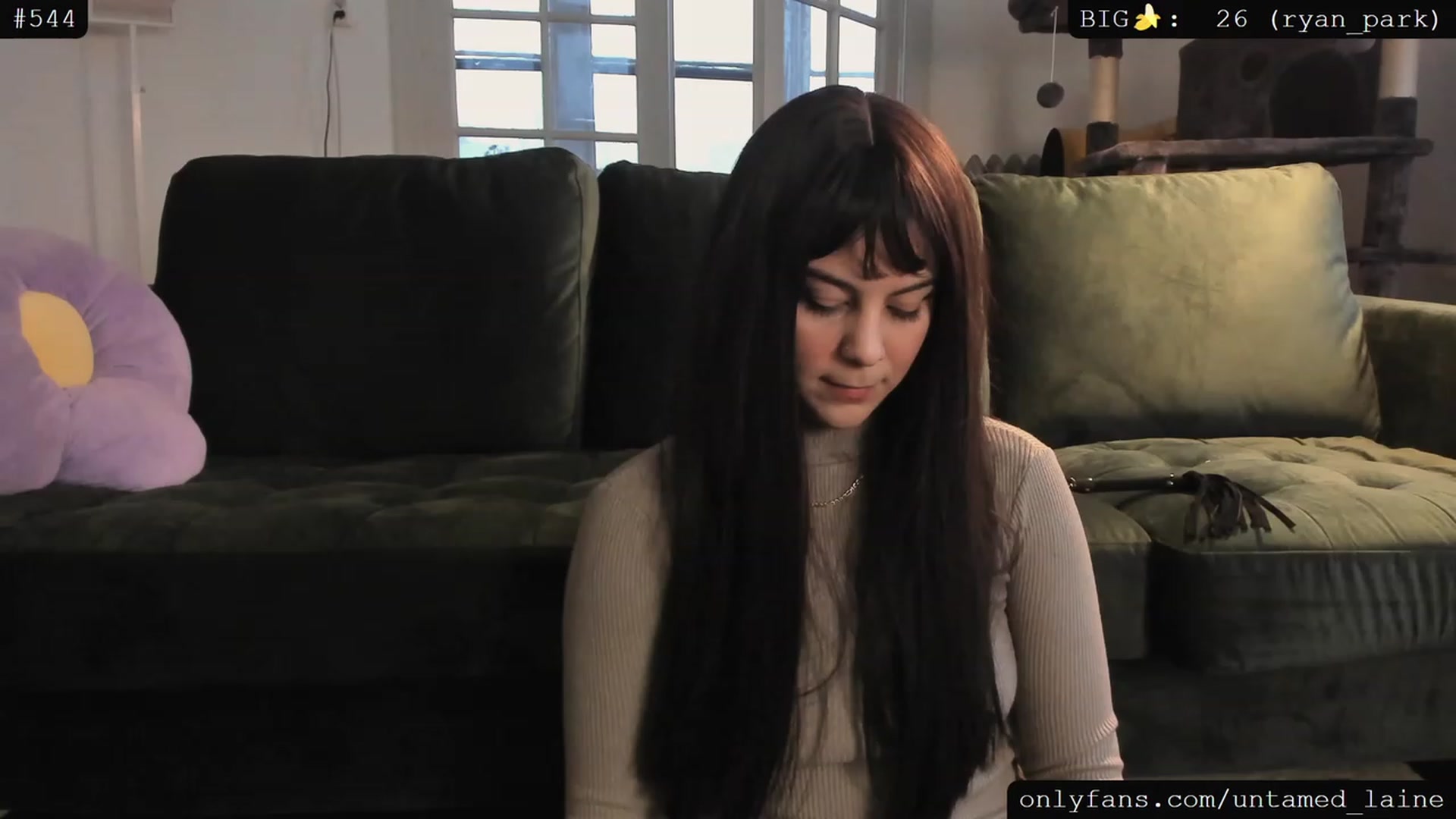 Gallery image thumbnail from e_laine's myfreecams stream on, 04/20/2023, 01:54 image 3 of 20