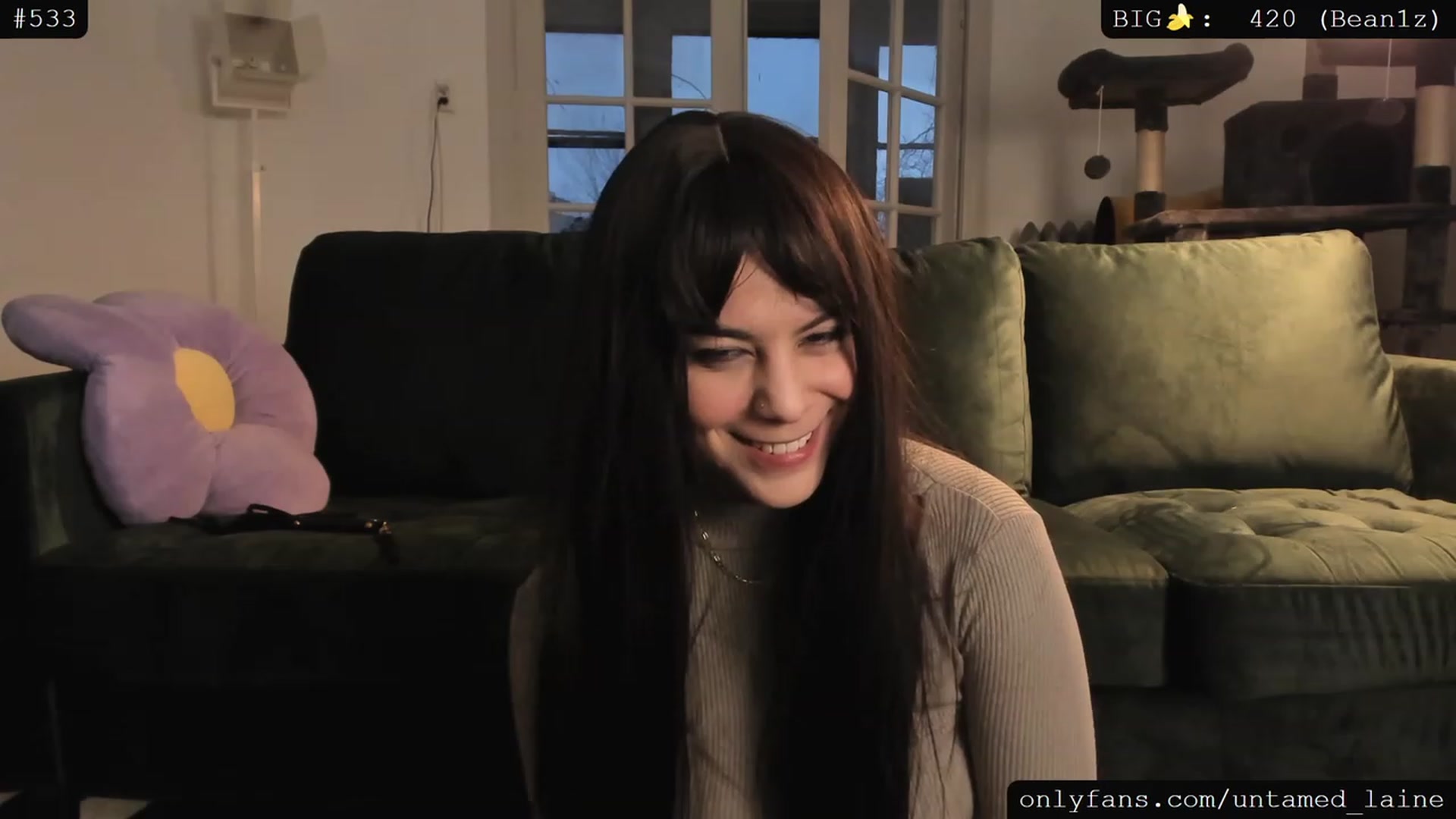 Gallery image thumbnail from e_laine's myfreecams stream on, 04/20/2023, 01:54 image 19 of 20