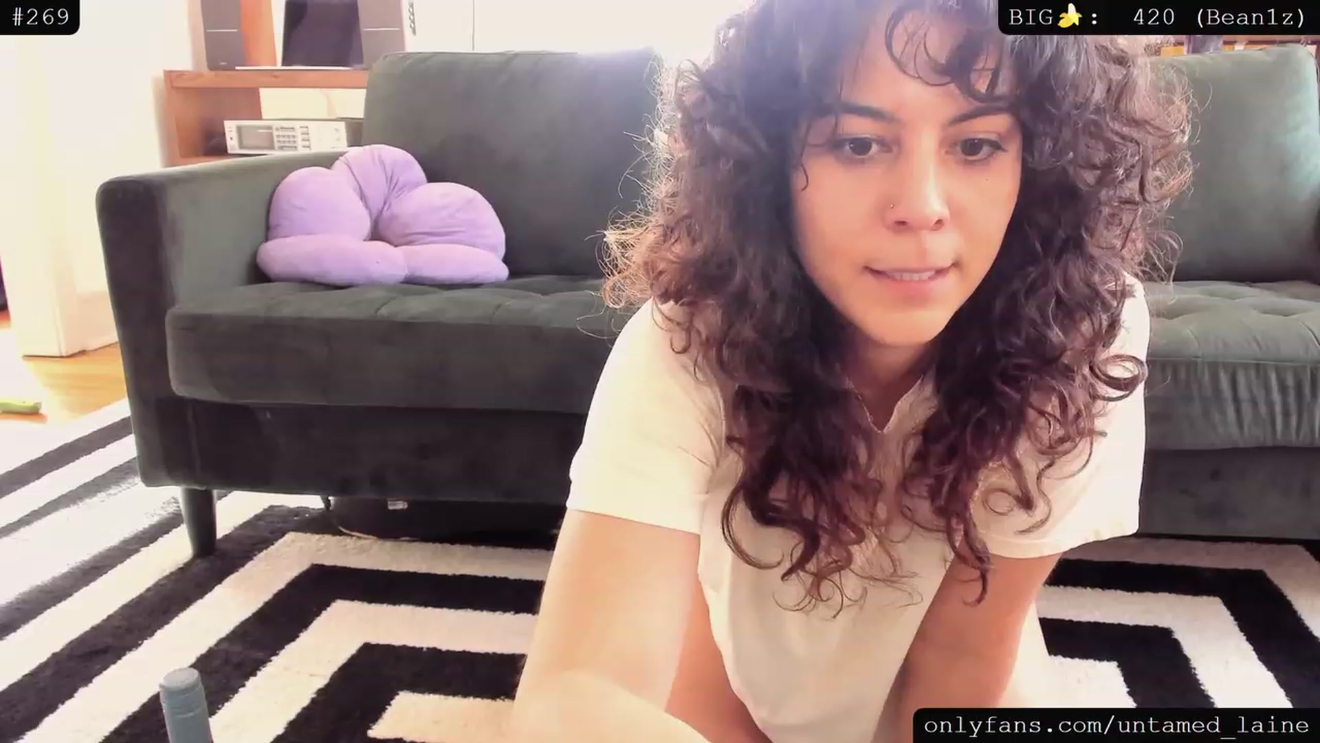Gallery image thumbnail from e_laine's myfreecams stream on, 05/05/2023, 01:53 image 4 of 20