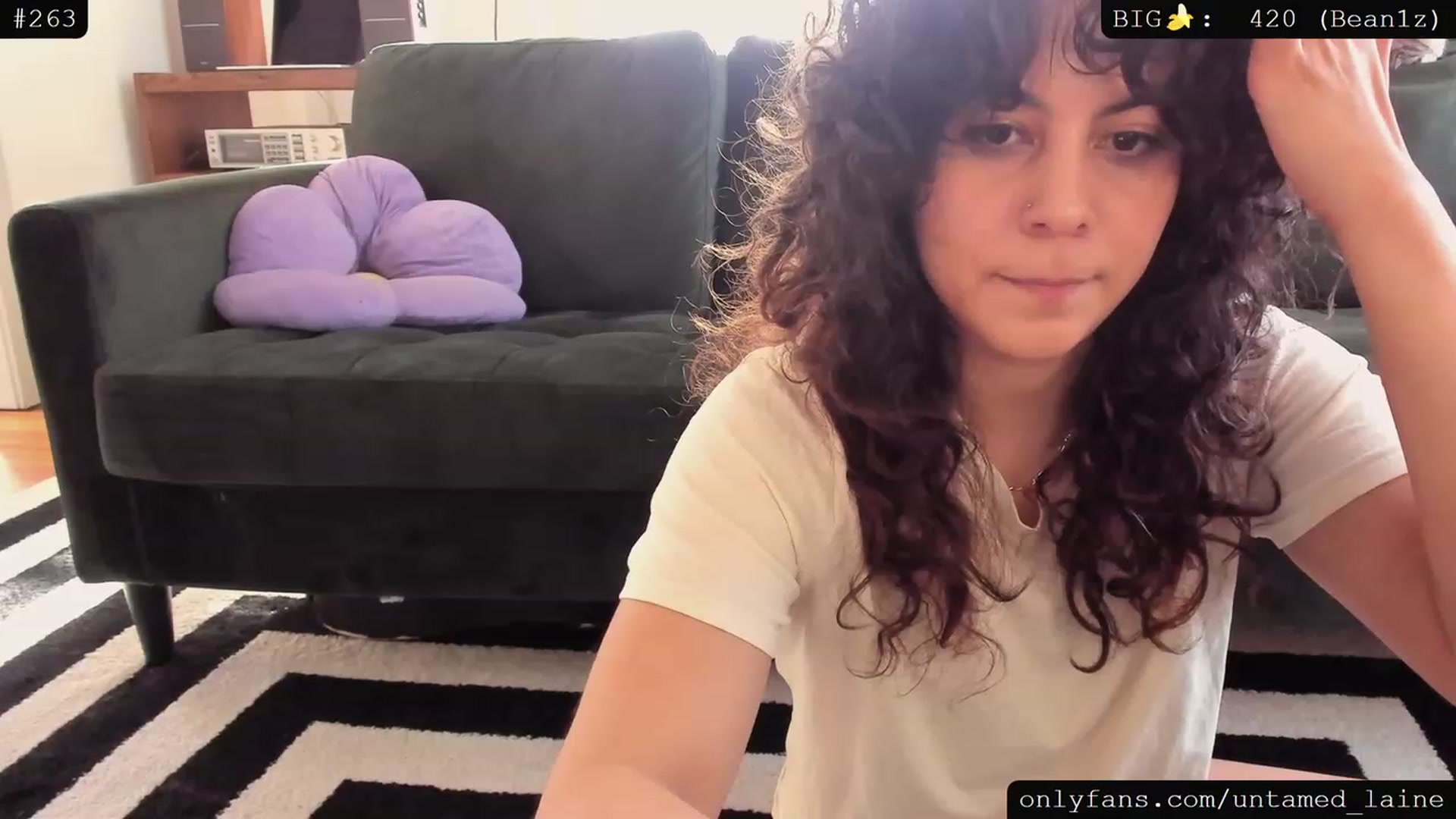 Gallery image thumbnail from e_laine's myfreecams stream on, 05/05/2023, 01:53 image 6 of 20