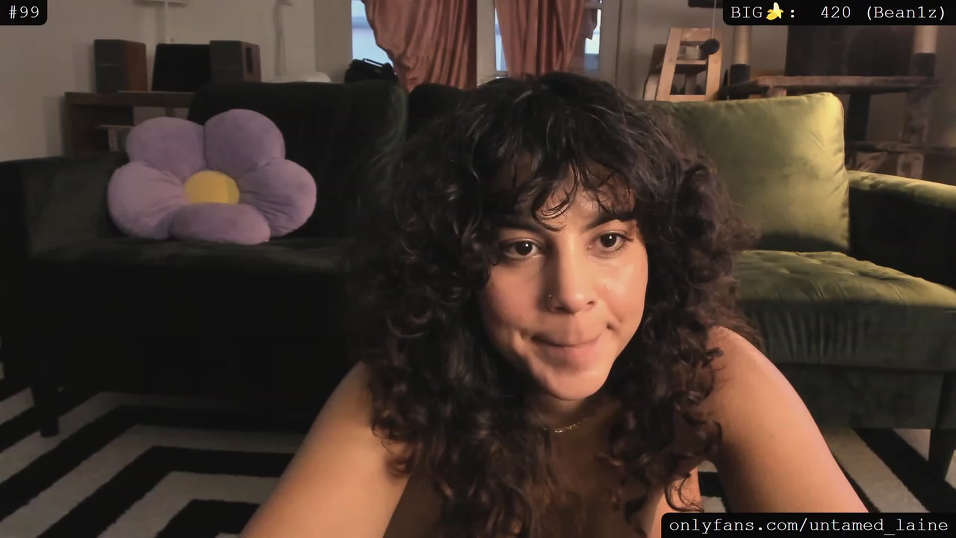 Gallery image thumbnail from e_laine's myfreecams stream on, 05/10/2023, 03:17 image 4 of 20