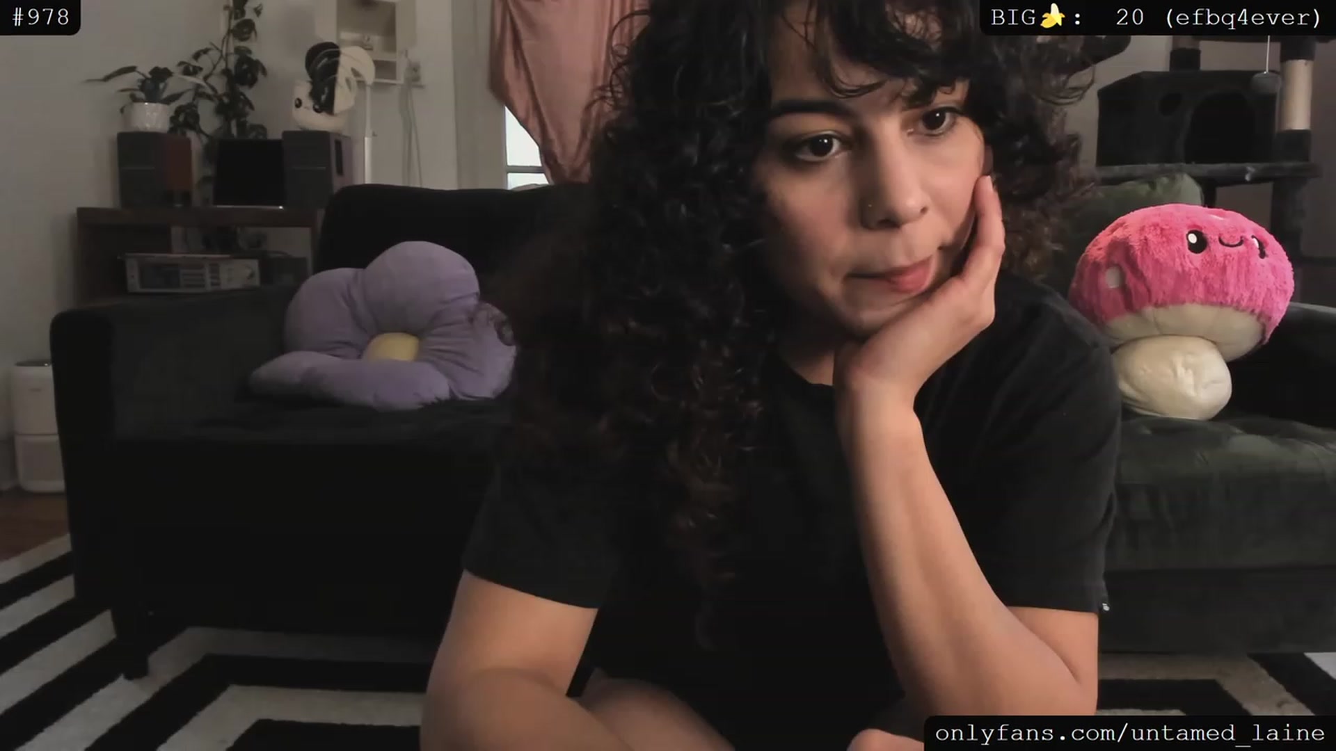 Gallery image thumbnail from e_laine's myfreecams stream on, 06/17/2023, 24:33 image 20 of 20