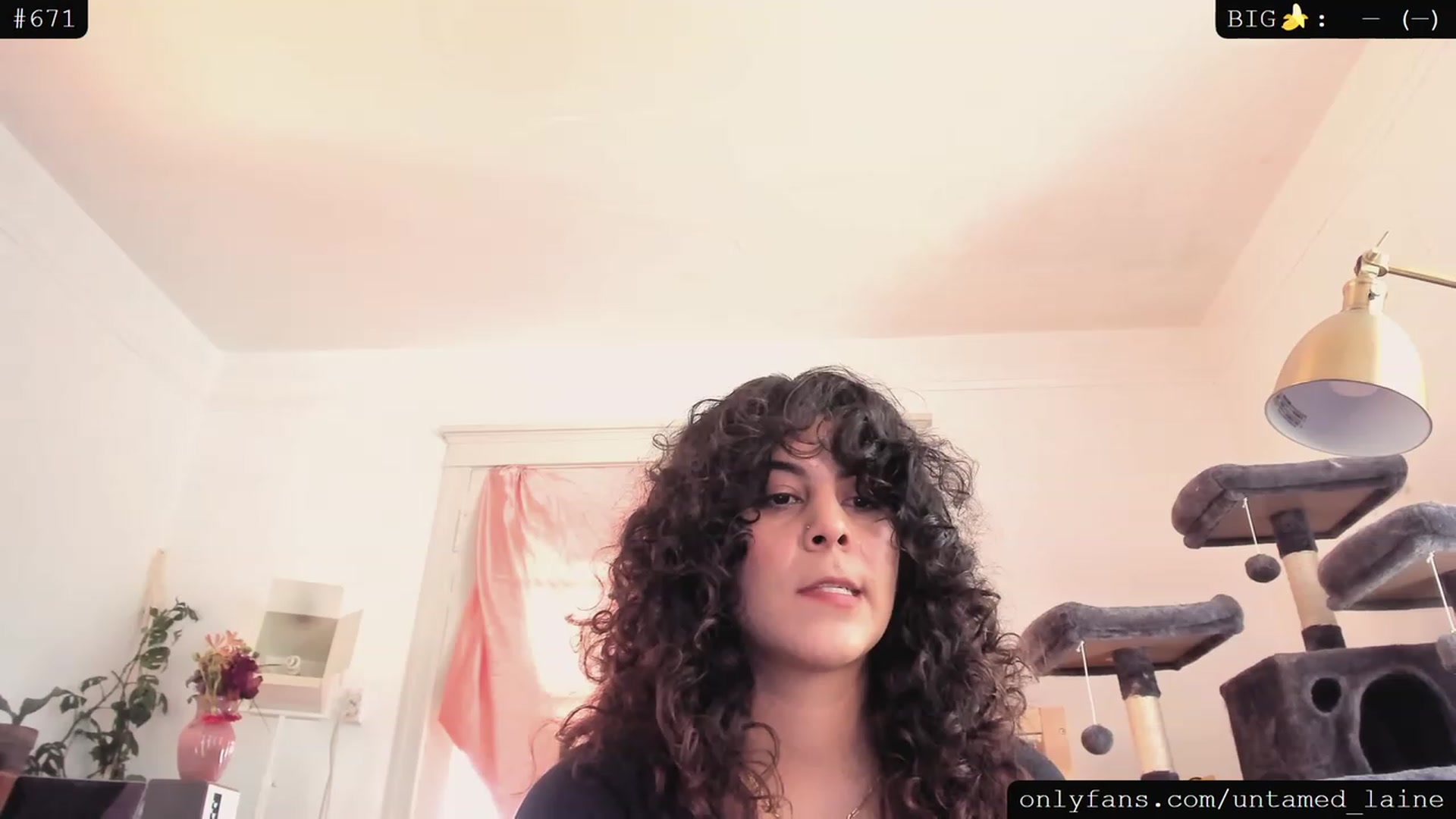 Gallery image thumbnail from e_laine's myfreecams stream on, 06/27/2023, 23:30 image 3 of 20