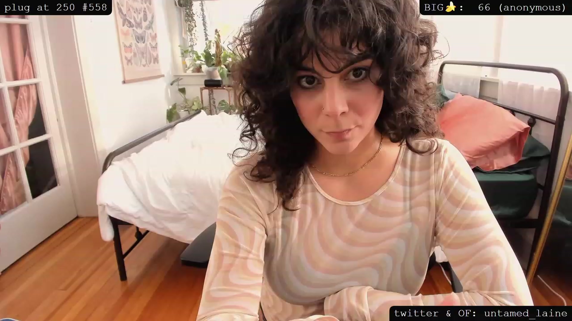 Gallery image thumbnail from e_laine's myfreecams stream on, 08/11/2023, 24:21 image 19 of 20