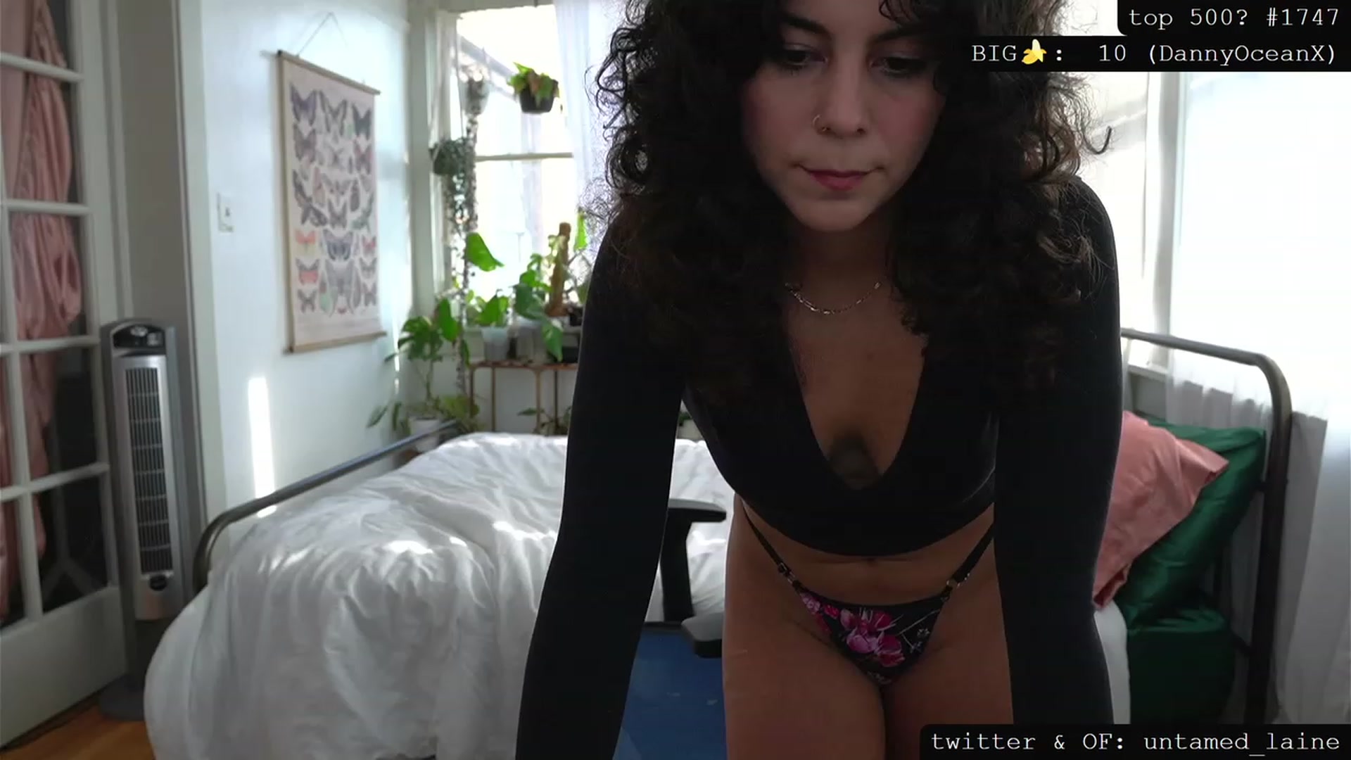 Gallery image thumbnail from e_laine's myfreecams stream on, 09/11/2023, 23:02 image 9 of 20