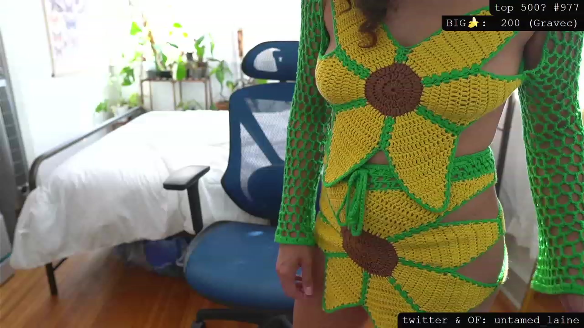 Gallery image thumbnail from e_laine's myfreecams stream on, 09/22/2023, 22:05 image 4 of 20