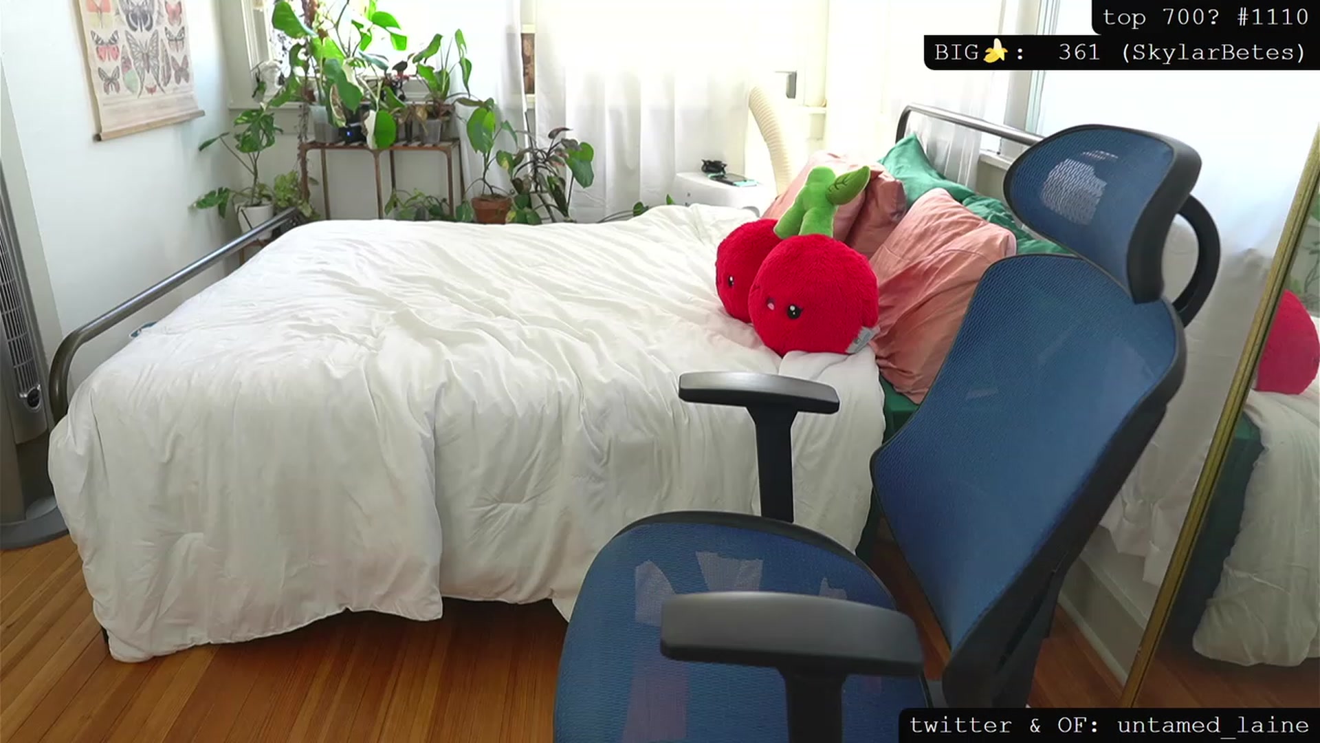 Gallery image thumbnail from e_laine's myfreecams stream on, 09/28/2023, 17:36 image 15 of 20