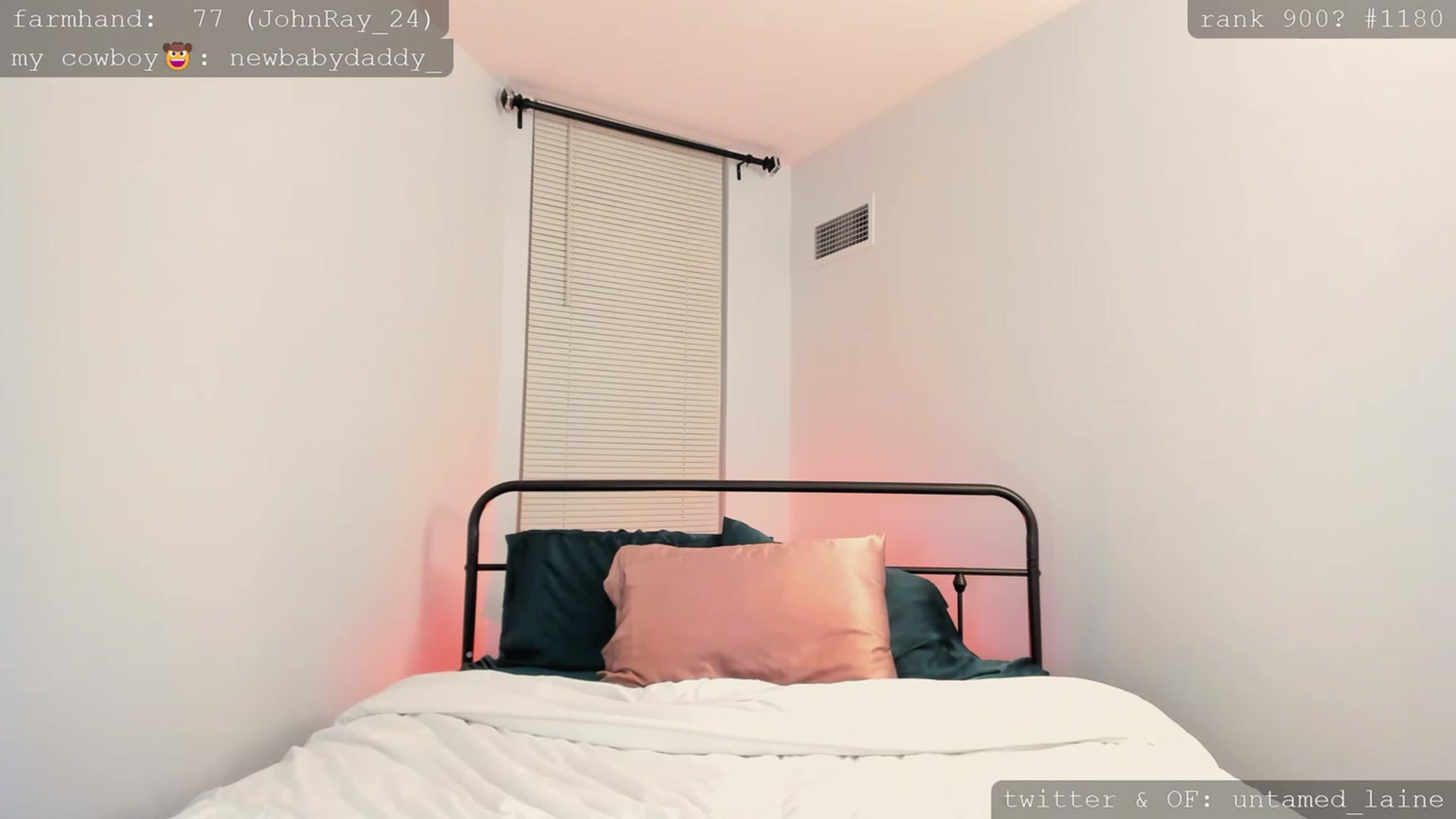 Gallery image thumbnail from e_laine's myfreecams stream on, 11/23/2023, 01:24 image 12 of 20