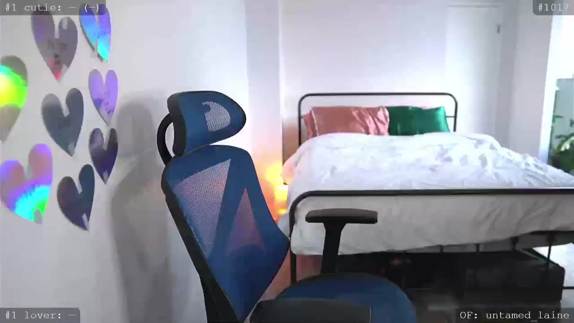 Gallery image thumbnail from e_laine's myfreecams stream on, 02/27/2024, 23:05 image 7 of 20