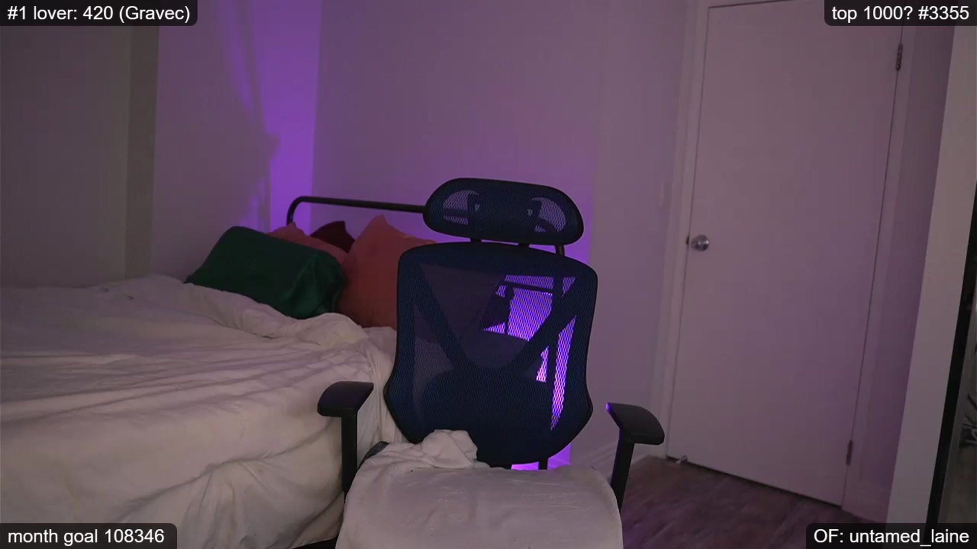Gallery image thumbnail from e_laine's myfreecams stream on, 04/11/2024, 02:06 image 6 of 20
