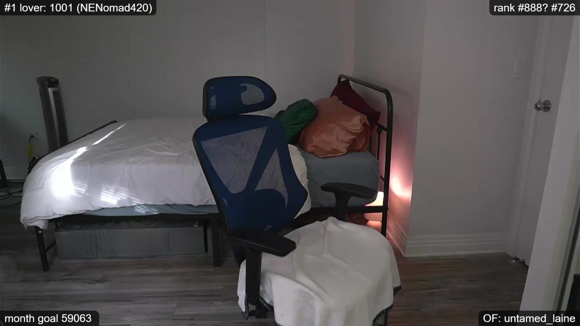 Gallery image thumbnail from e_laine's myfreecams stream on, 04/24/2024, 01:11 image 2 of 20